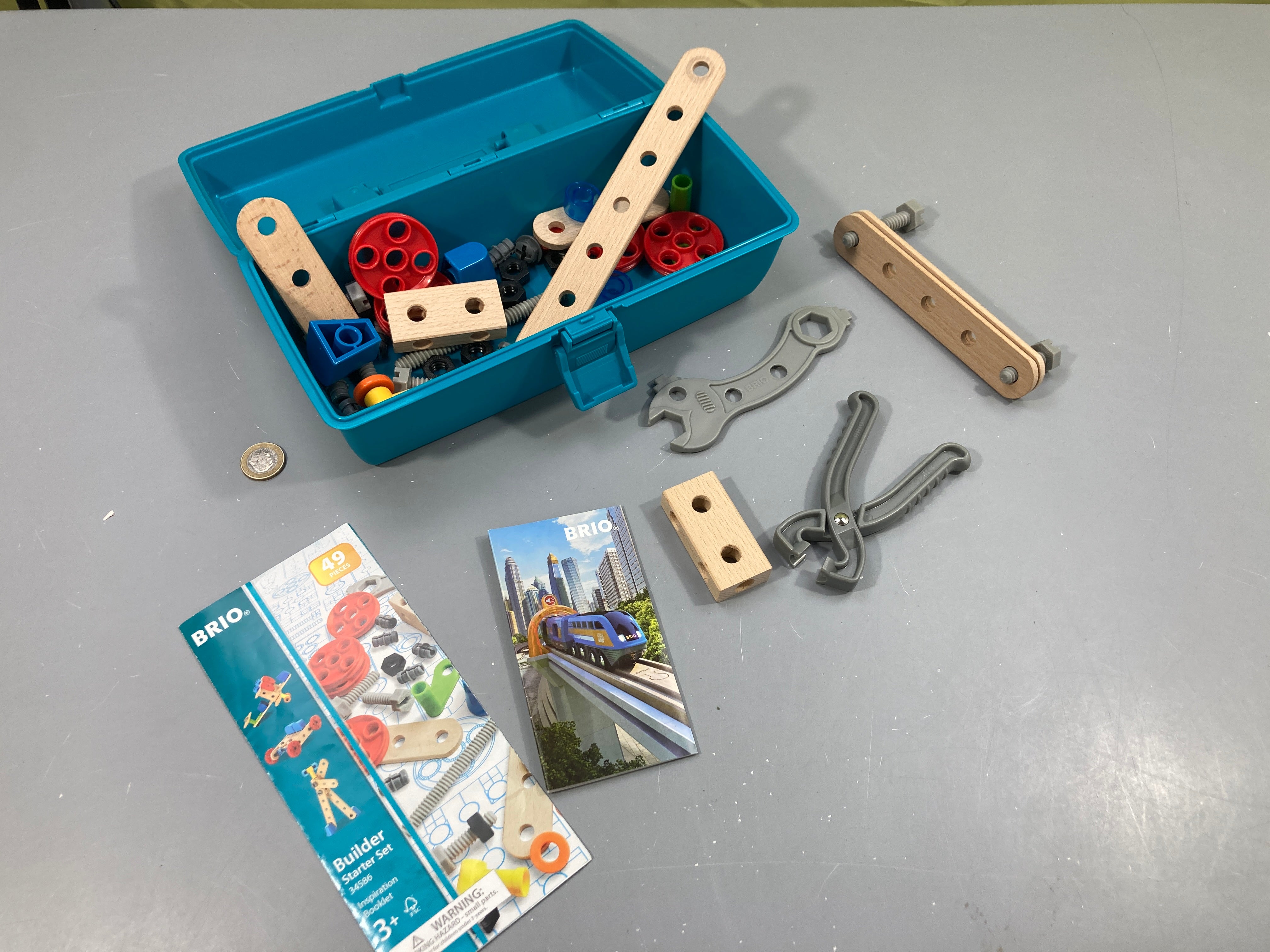 Complet coffret de construction Brio Builder Starter Set , 49 pcs  + 3a