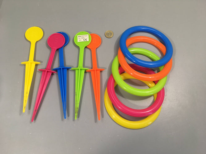 Jeux d'anneaux à lancer, moins cher chez Petit Kiwi