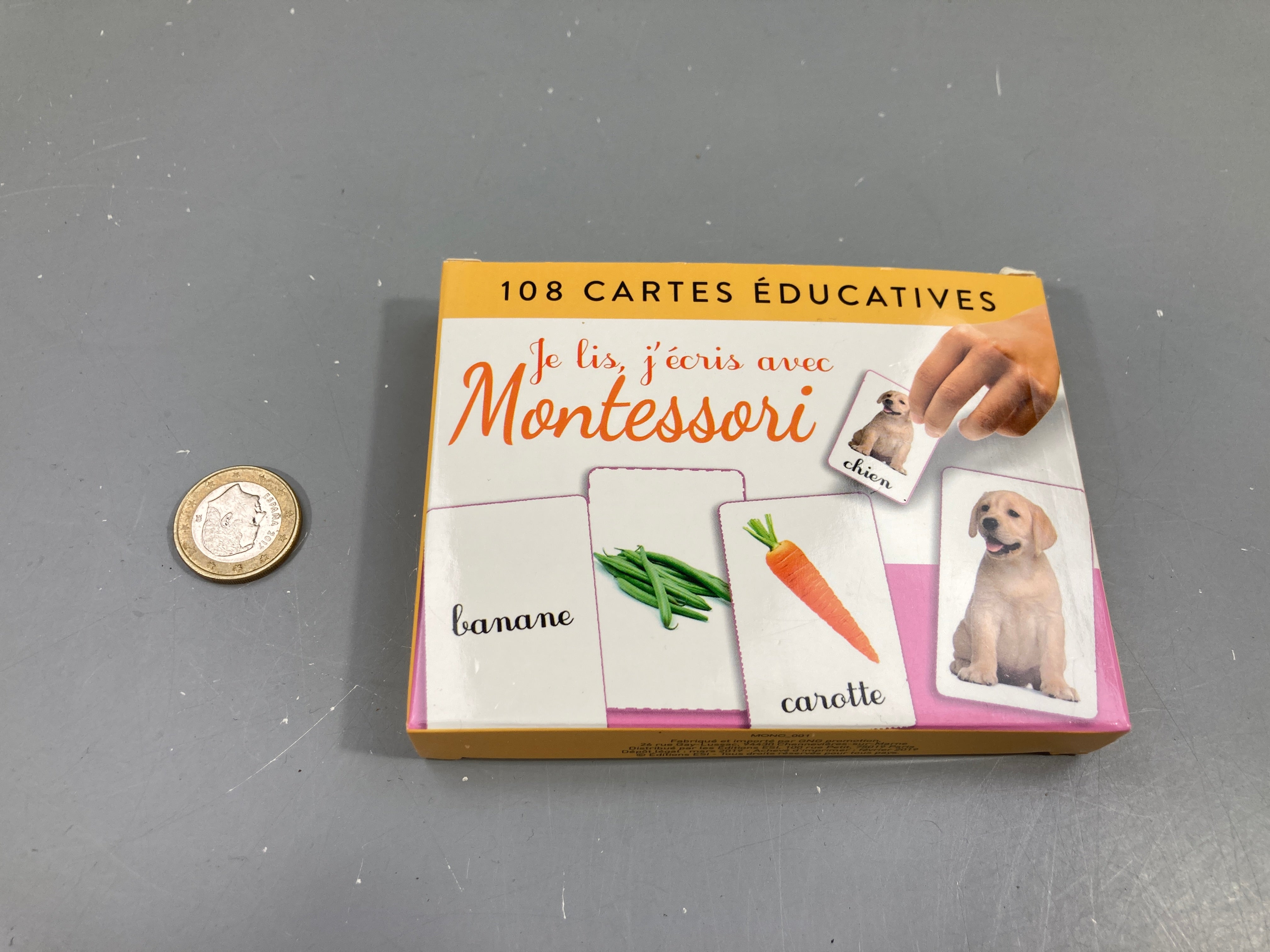 Complet. 108 cartes éducatives. Je lis, j'écris avec Montessori.
