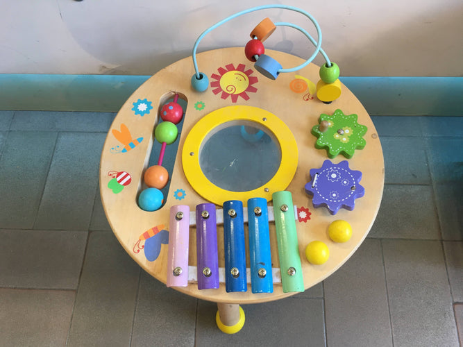 Table d'activités en bois, moins cher chez Petit Kiwi