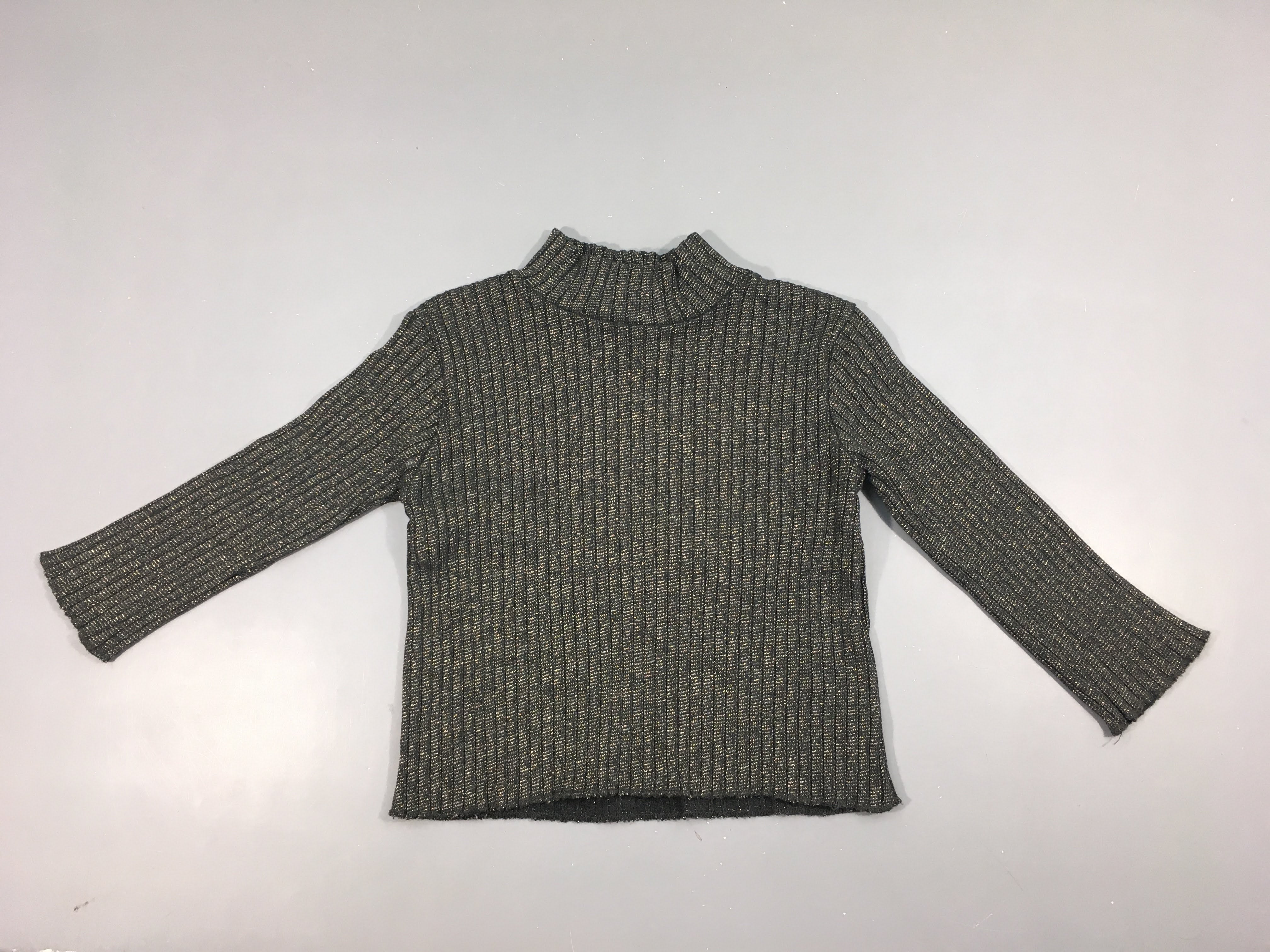 Pull côtes bleu marine irisé doré