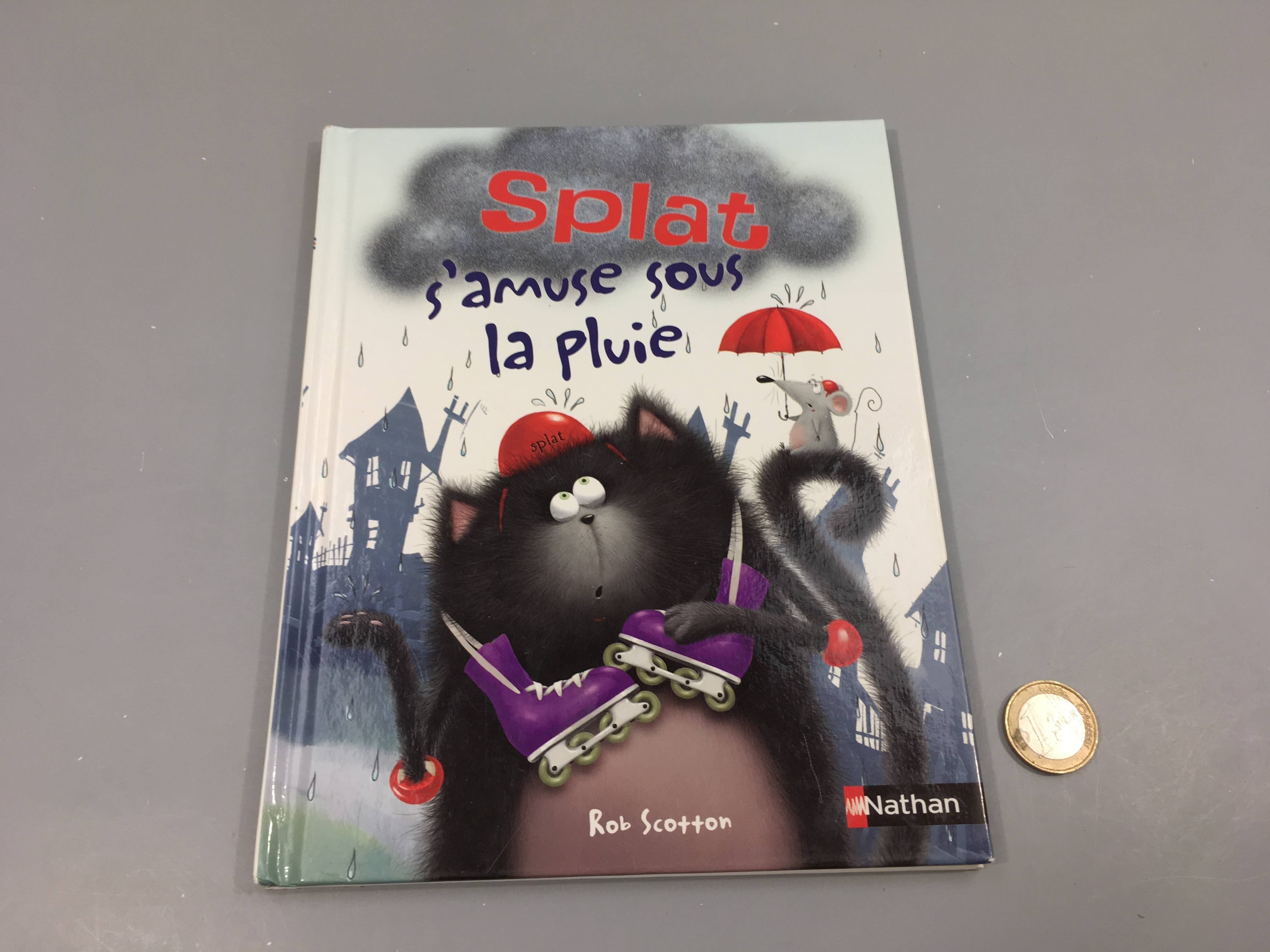 Splat s'amuse sous la pluie