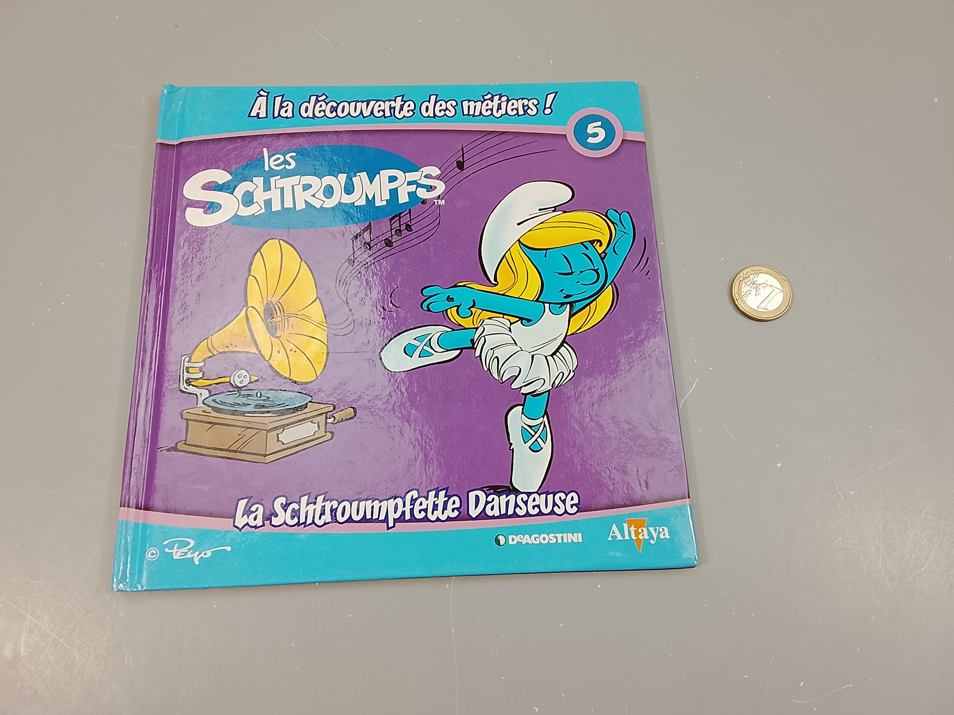 Les schtroumpfs, à la découverte des métiers . La schtroumpfette danseuse