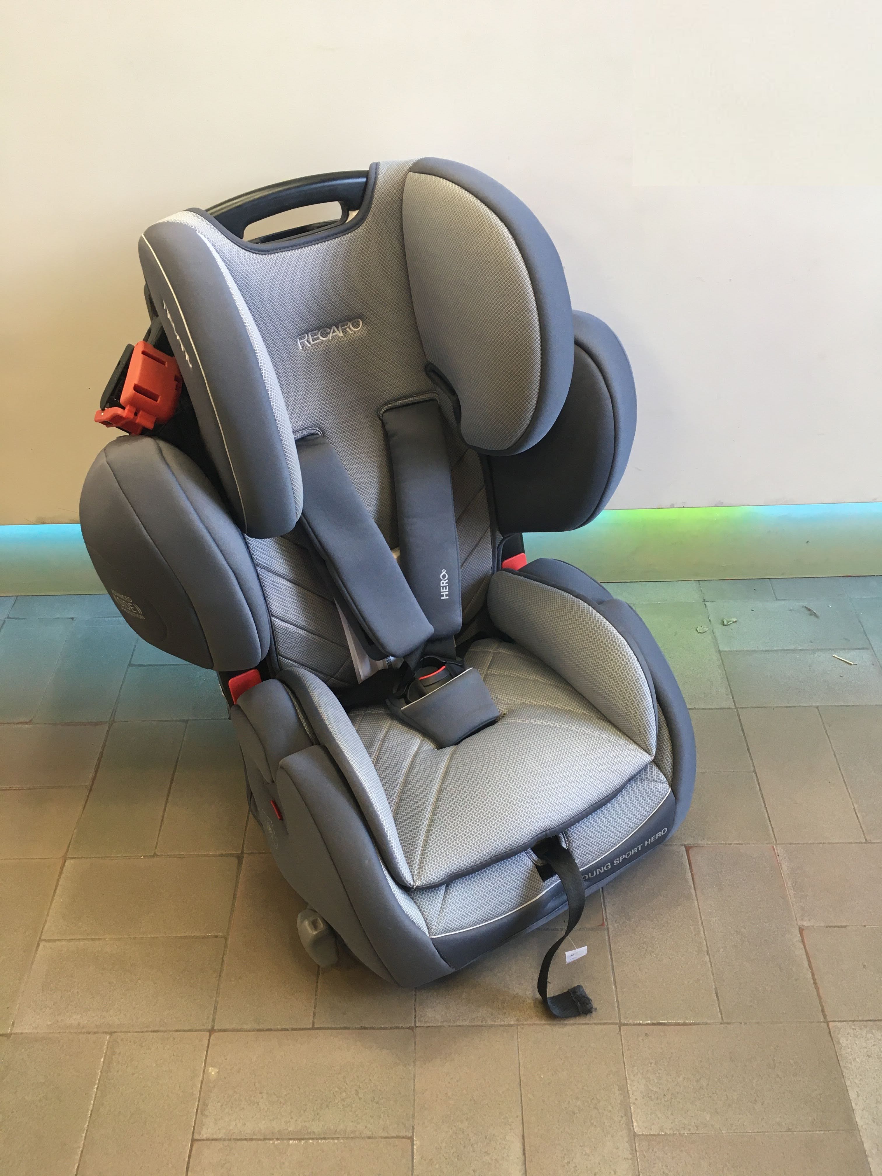 Siège-auto Young Sport Hero groupe 1/2/3, Recaro, état neuf