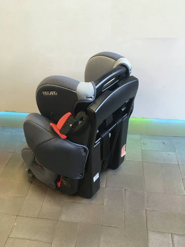 Siège-auto Young Sport Hero groupe 1/2/3, Recaro, état neuf, moins cher chez Petit Kiwi