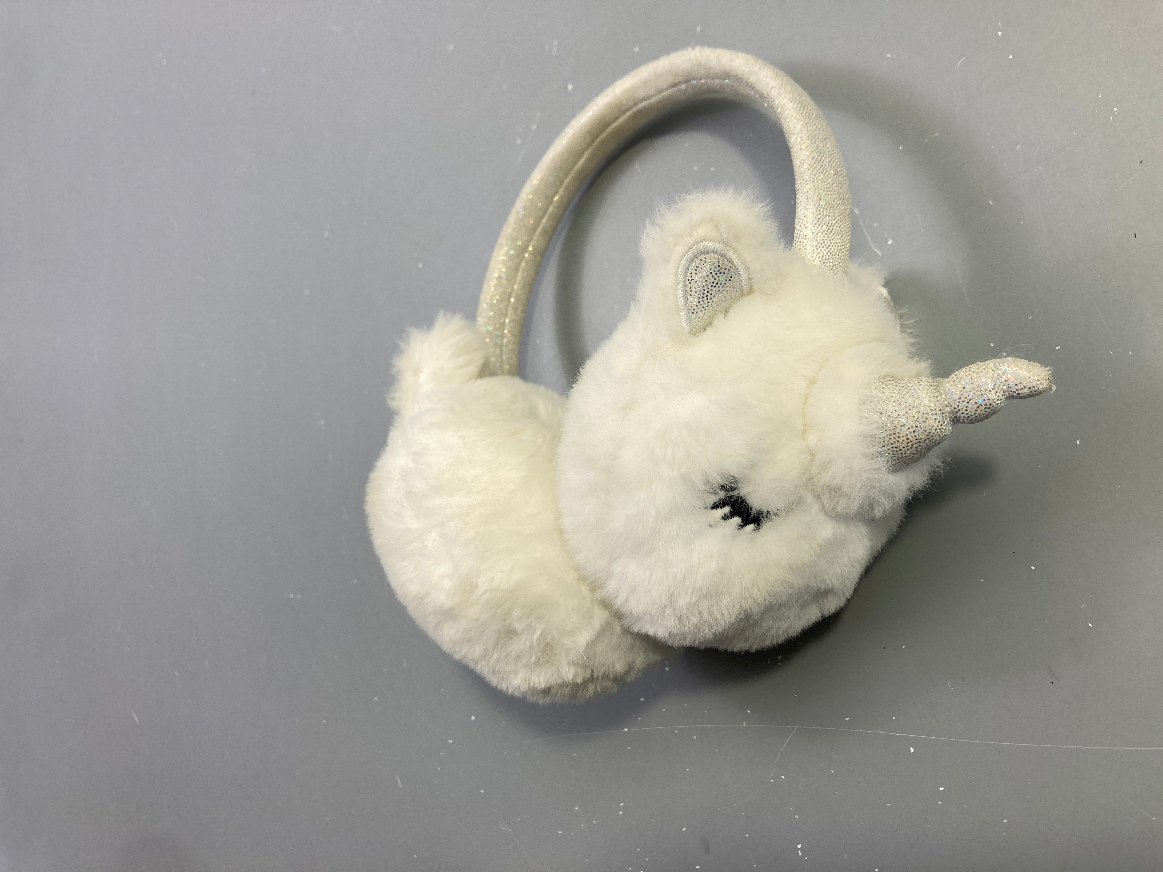 Cache-oreilles blanc licorne paillettes