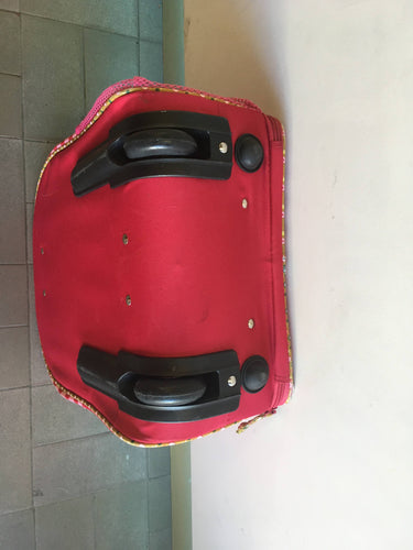 Valise trolley Liz Lilliputiens, moins cher chez Petit Kiwi