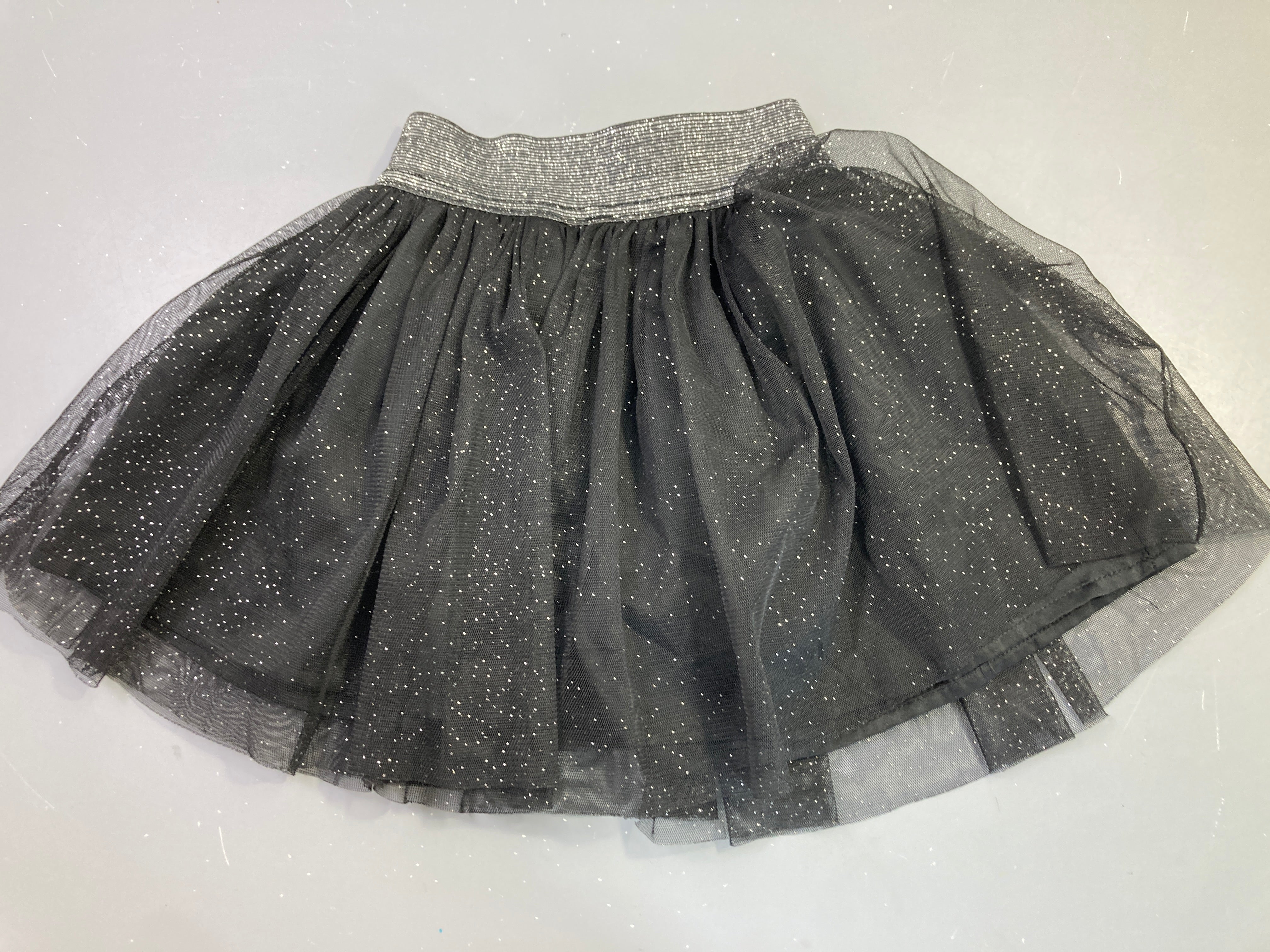 Jupe tulle noire pailletée