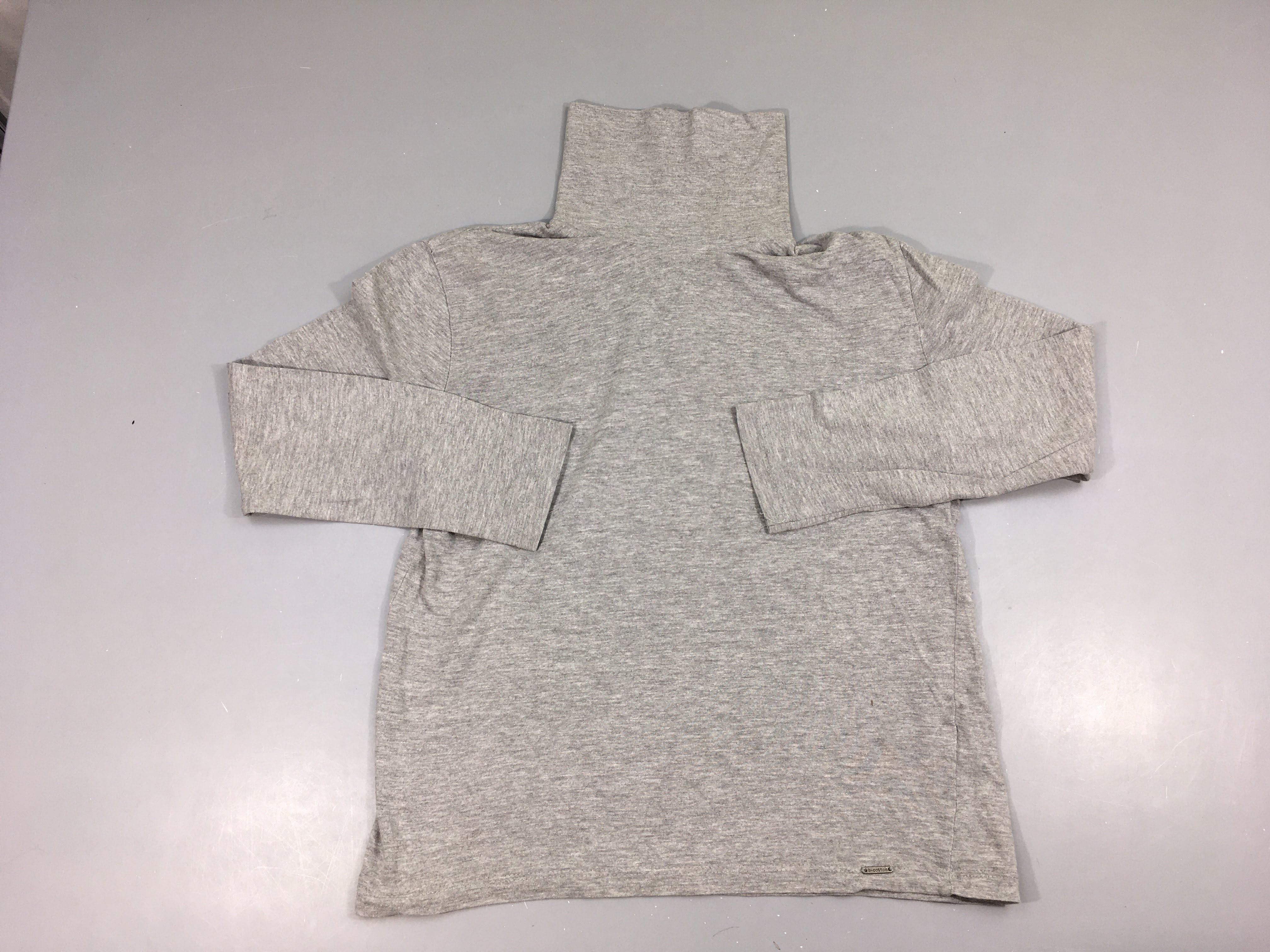 T-shirt col roulé gris chiné