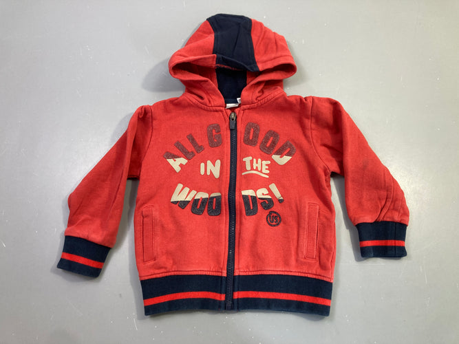 Gilet zippé rouge capuche all good, moins cher chez Petit Kiwi