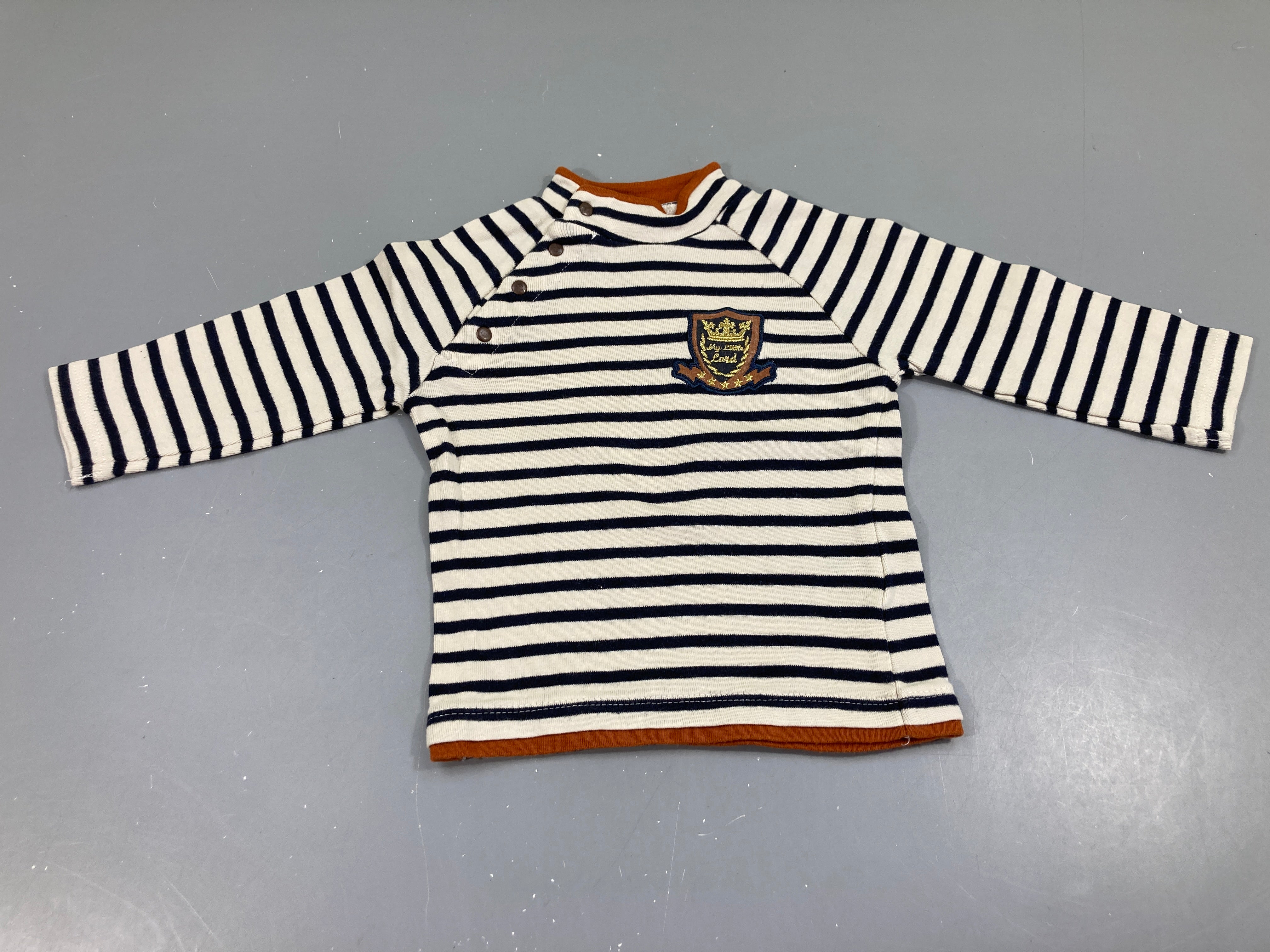 T-shirt col montant blanc rayé bleu marine blason