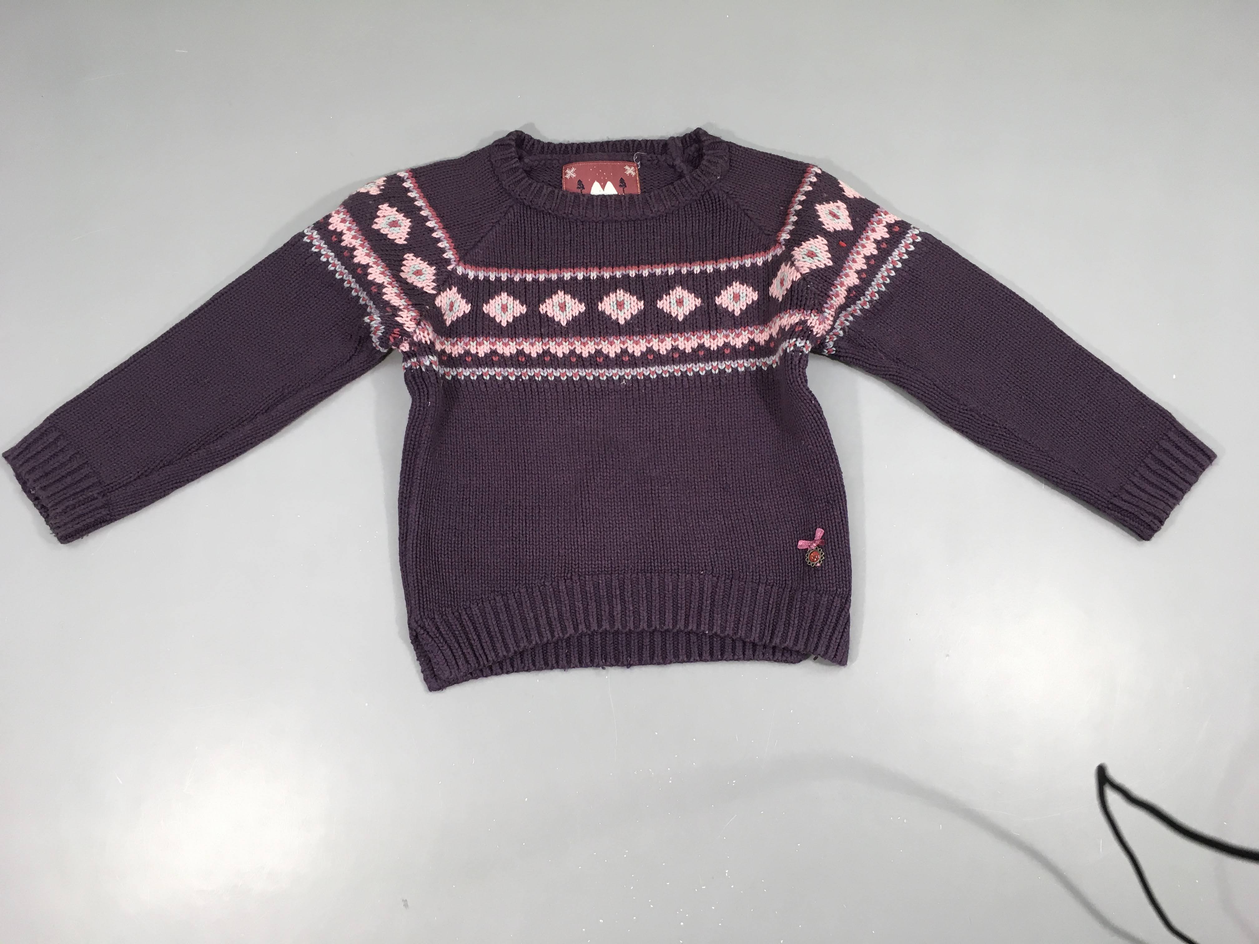 Pull mauve motifs, 5% laine