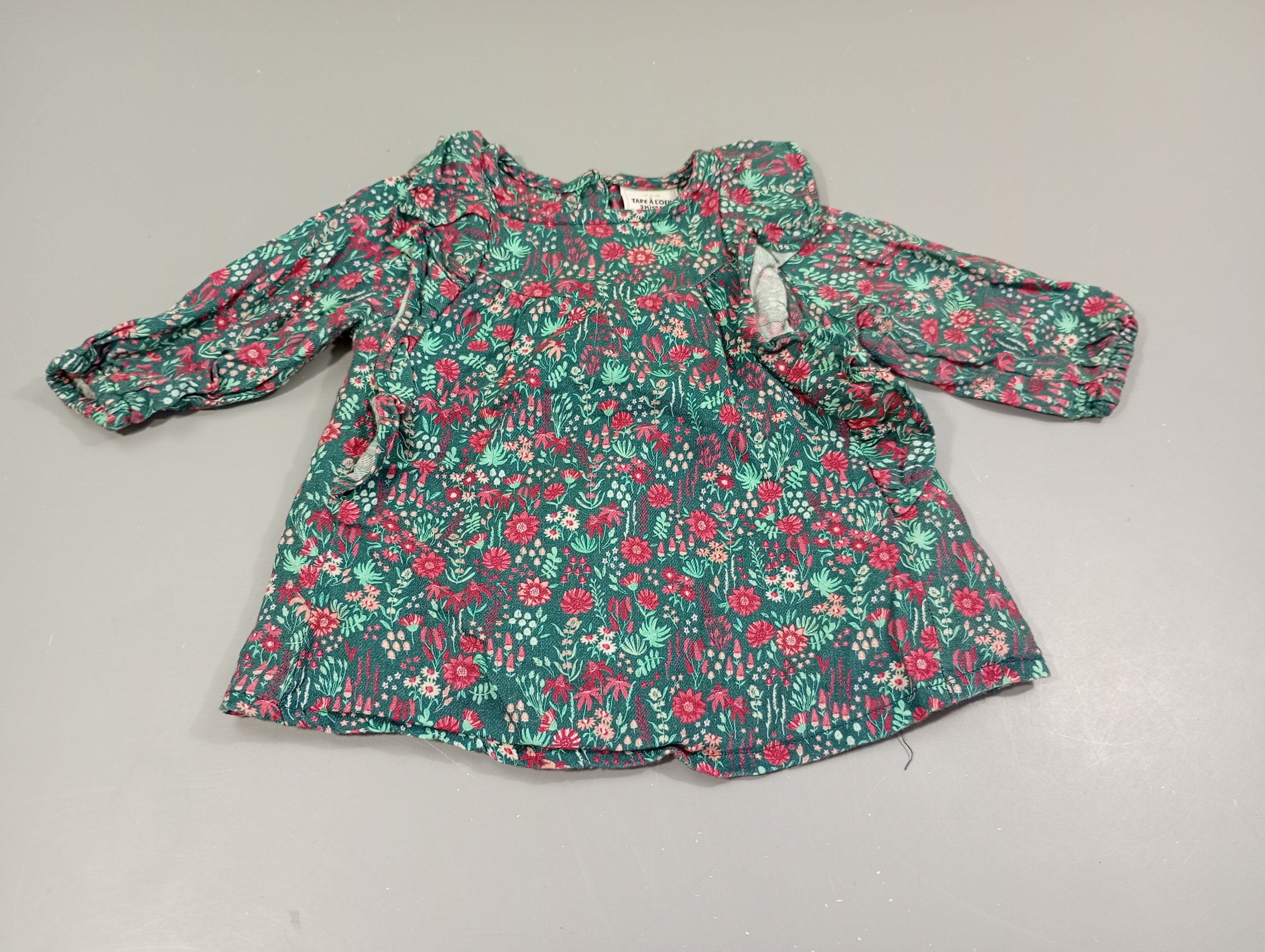 Blouse m.l verte fleurs