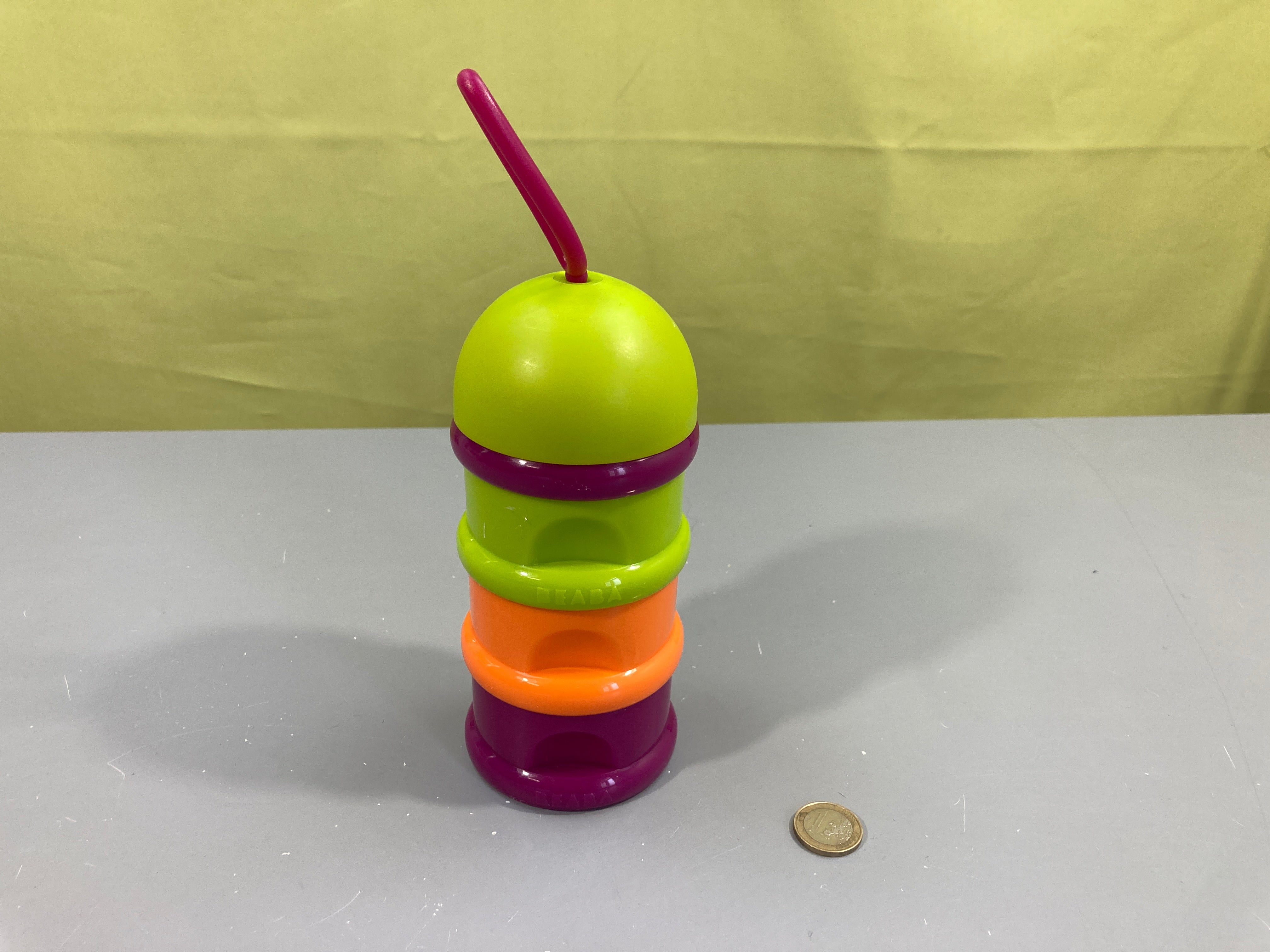 Doseur de lait en poudre coloré