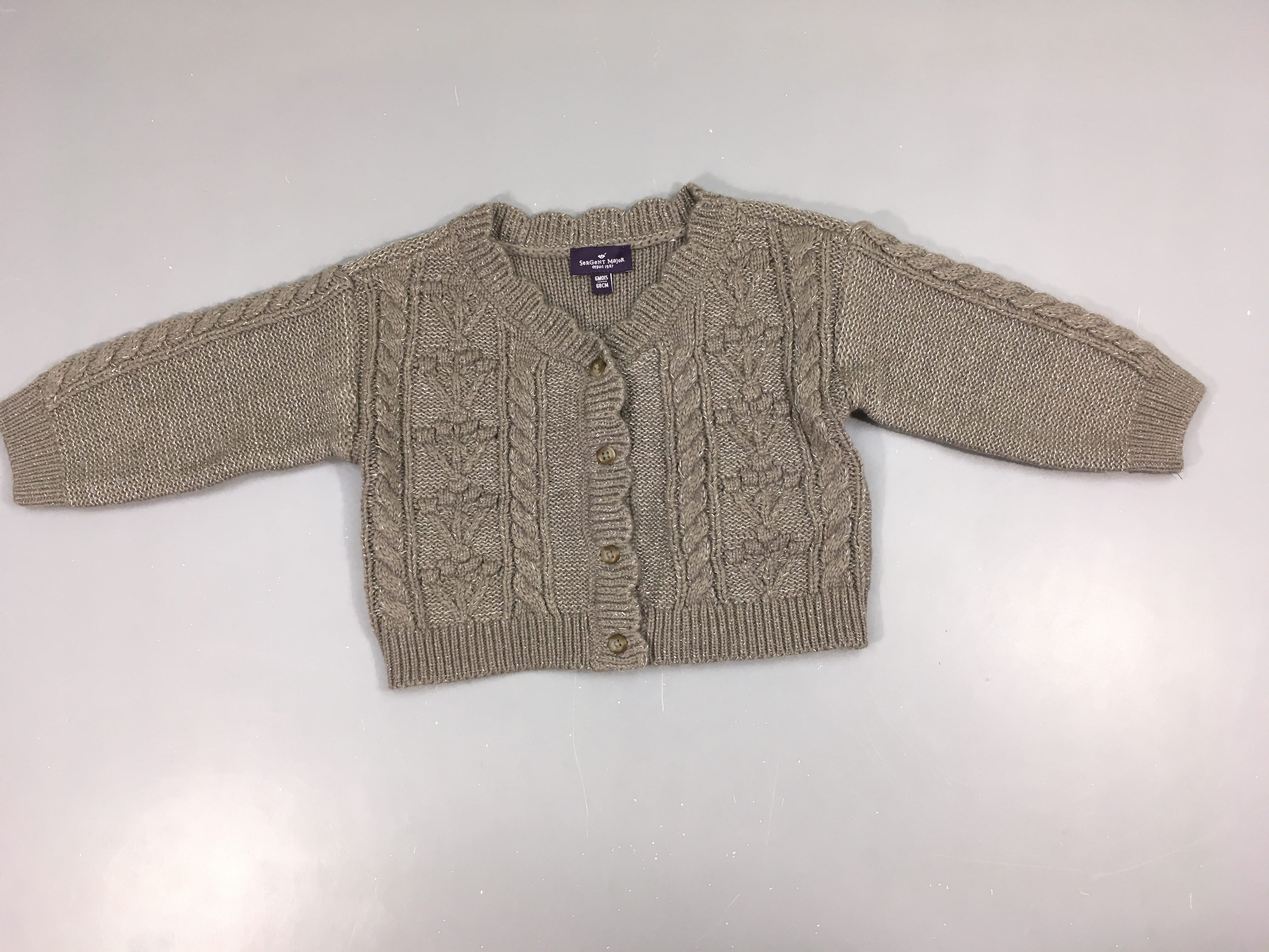 Gilet mailles taupes fils métalisé argenté