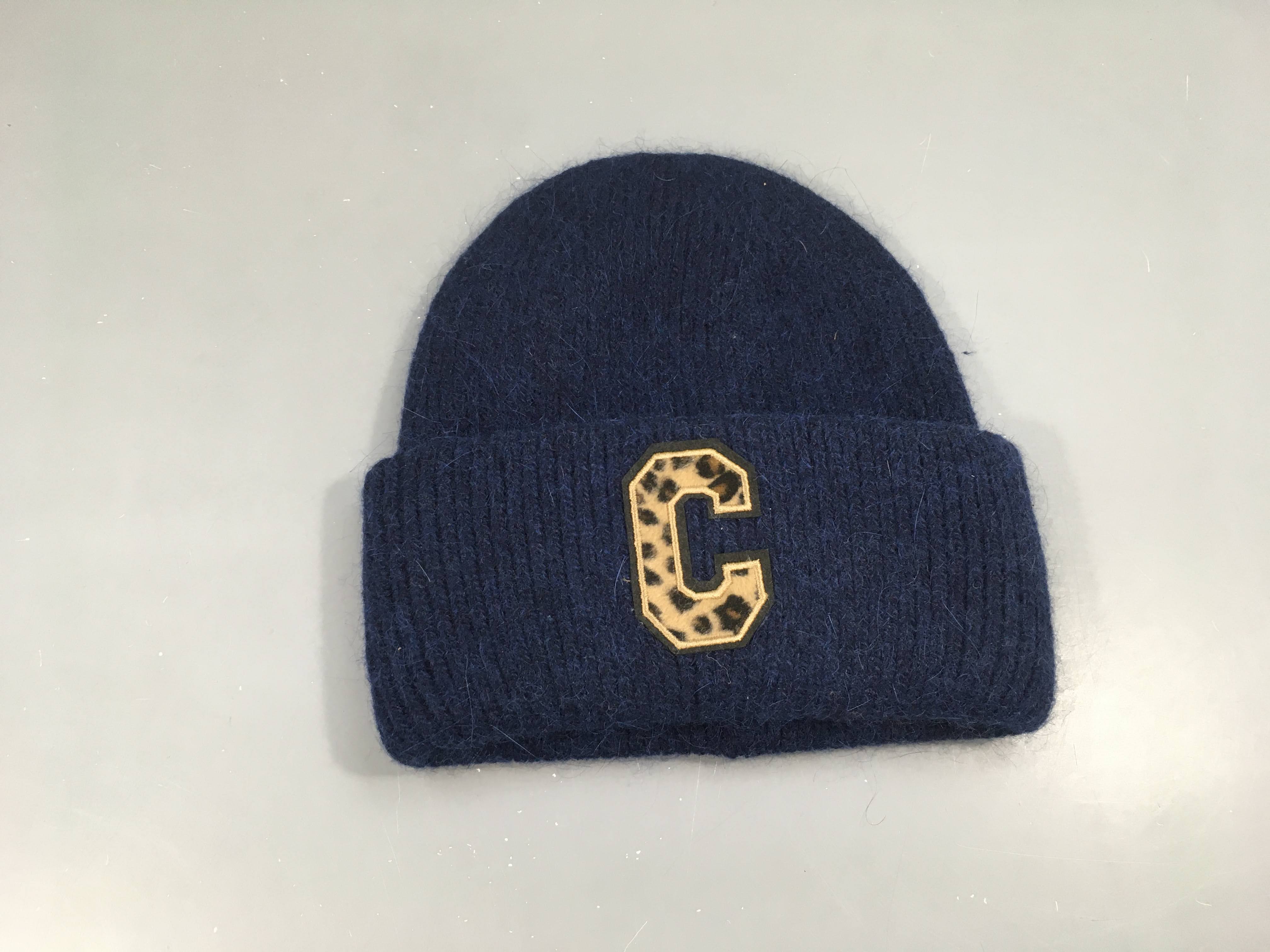 Bonnet bleu C, 20%  angora