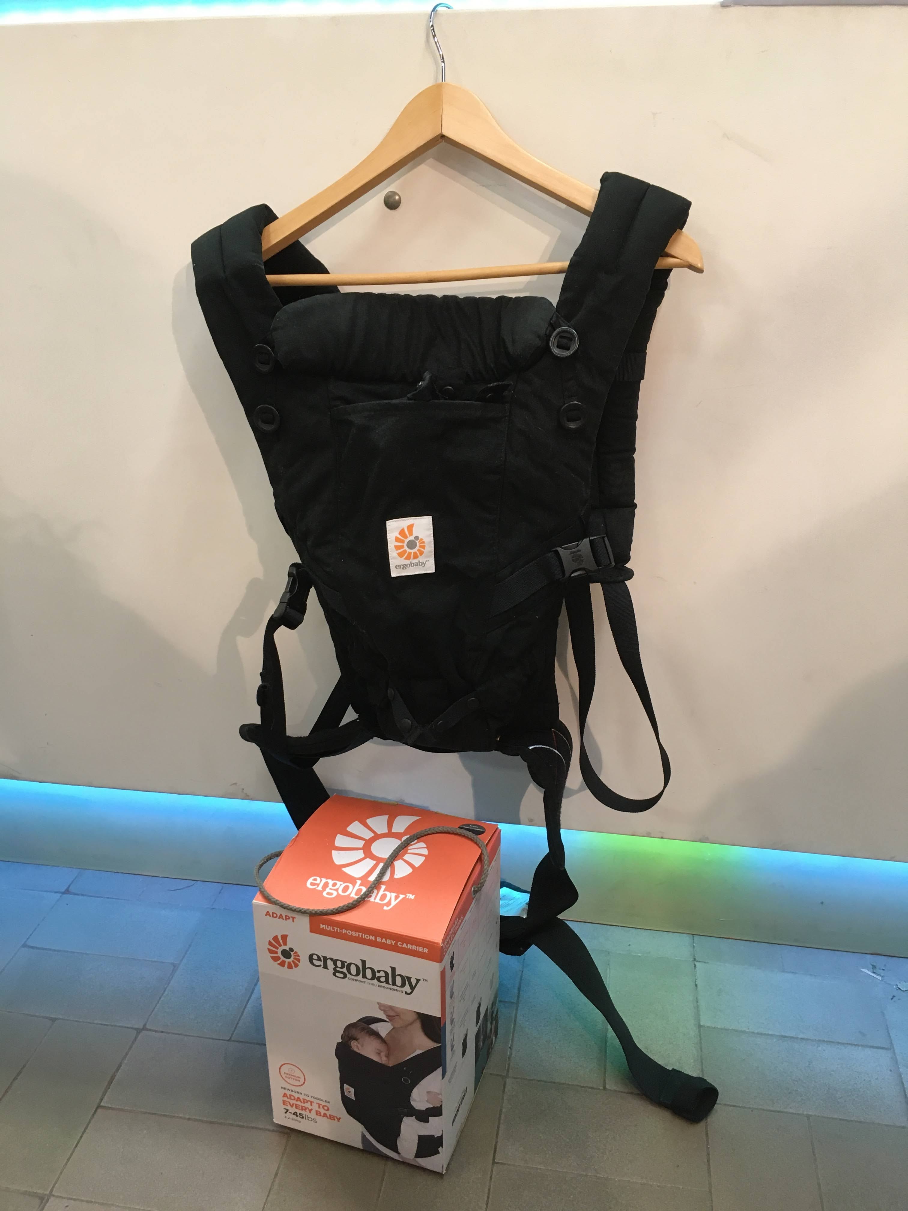 Ergobaby Adapt noir, porte-bébé physiologique, ventral- dorsal et latéral, 3,5 à 20kg, 0-4 ans