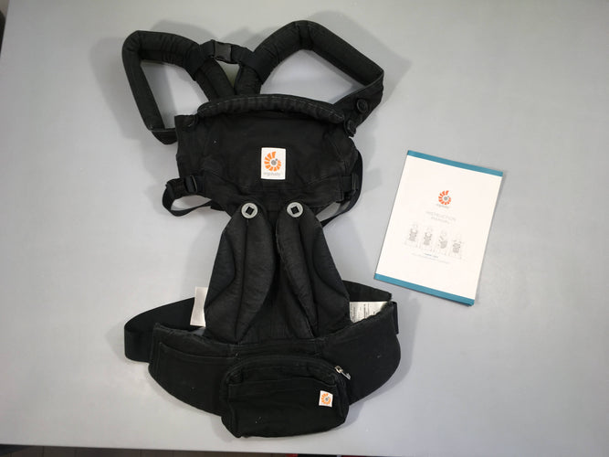 Porte-bébé Omni 360 tout-en-un - Pure Black - Ergobaby, légèrement décoloré, Ajustable, du nouveau-né à l’enfant (3,2 kg à 20 kg), moins cher chez Petit Kiwi