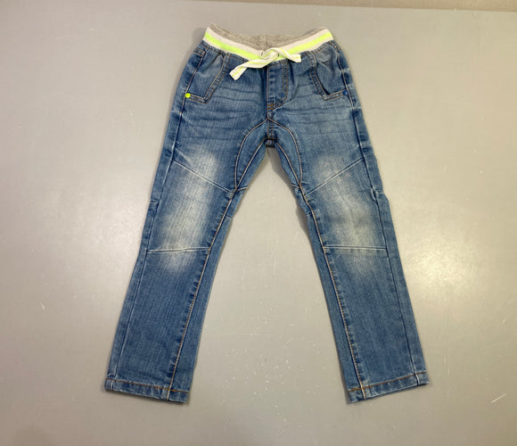 Jeans droit bleu délavé taille élastique jaune fluo, moins cher chez Petit Kiwi