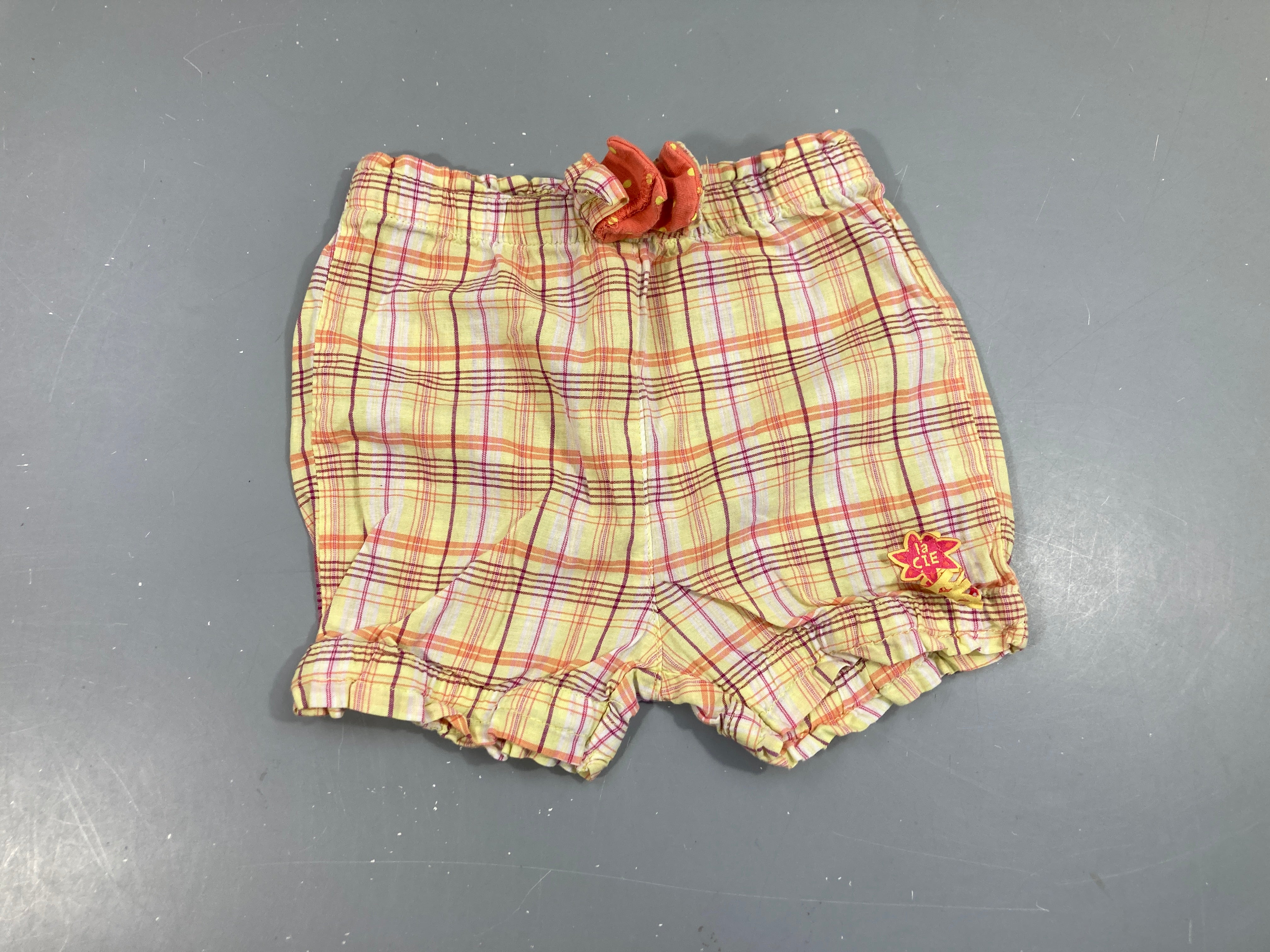 Short à carreaux jaune/blanc/rose