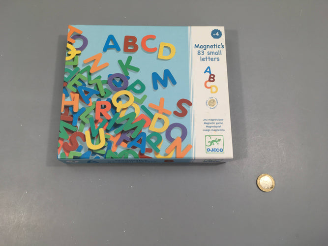 Magnetic's letters +4a Complet, moins cher chez Petit Kiwi