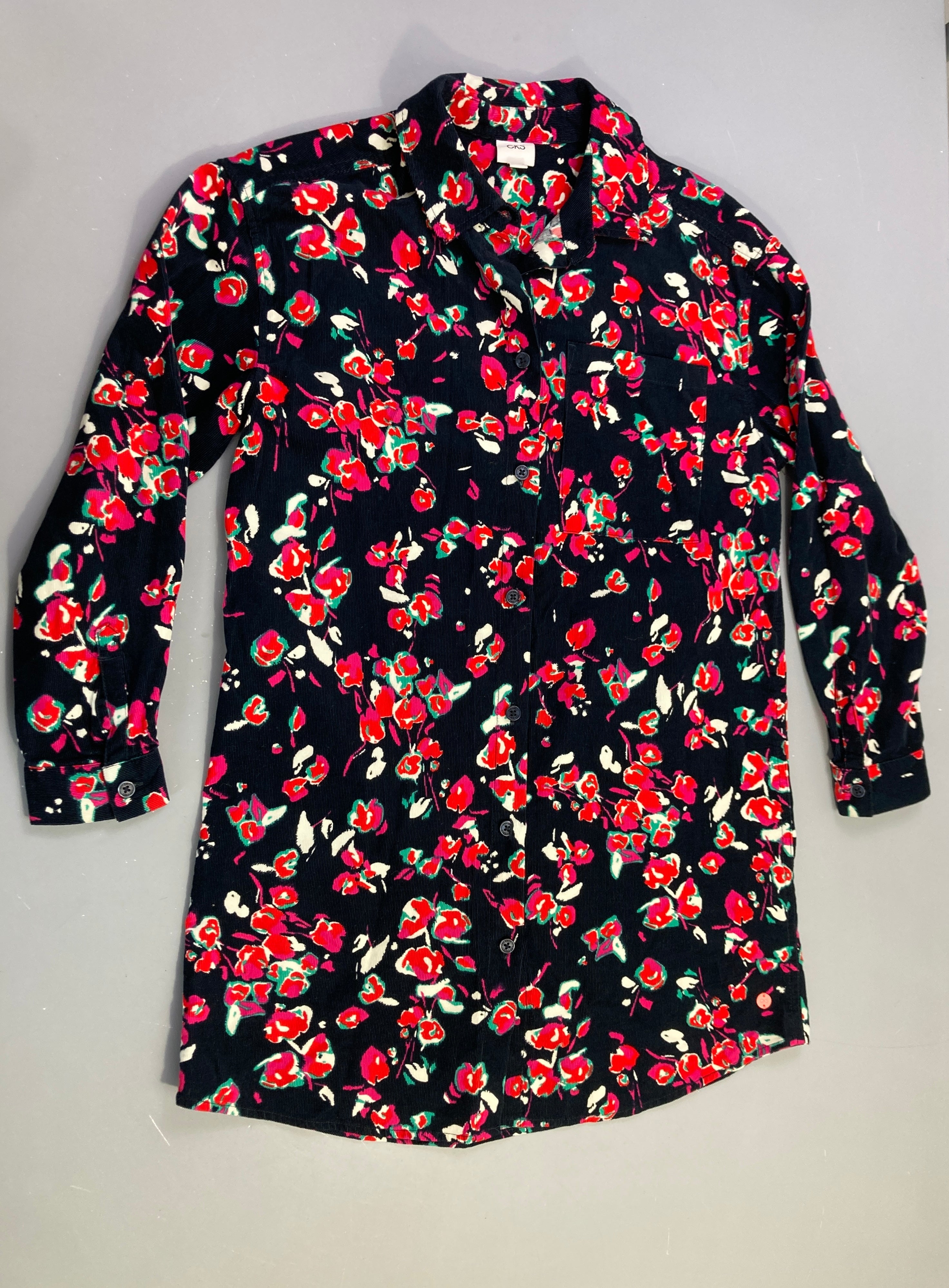 Robe chemise m.l noire fleurie velours côtelé