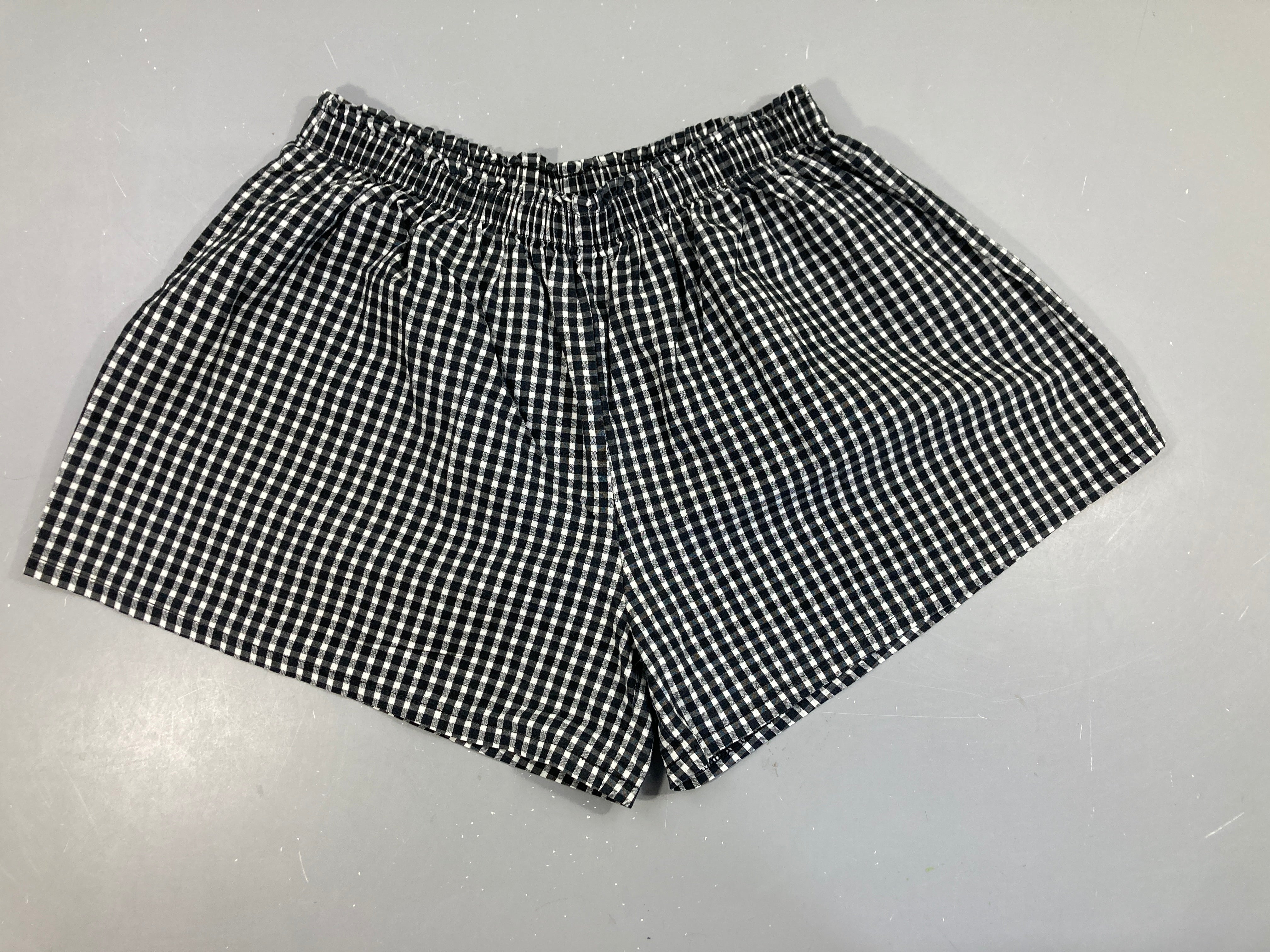 Short ample à carreaux noir/blanc