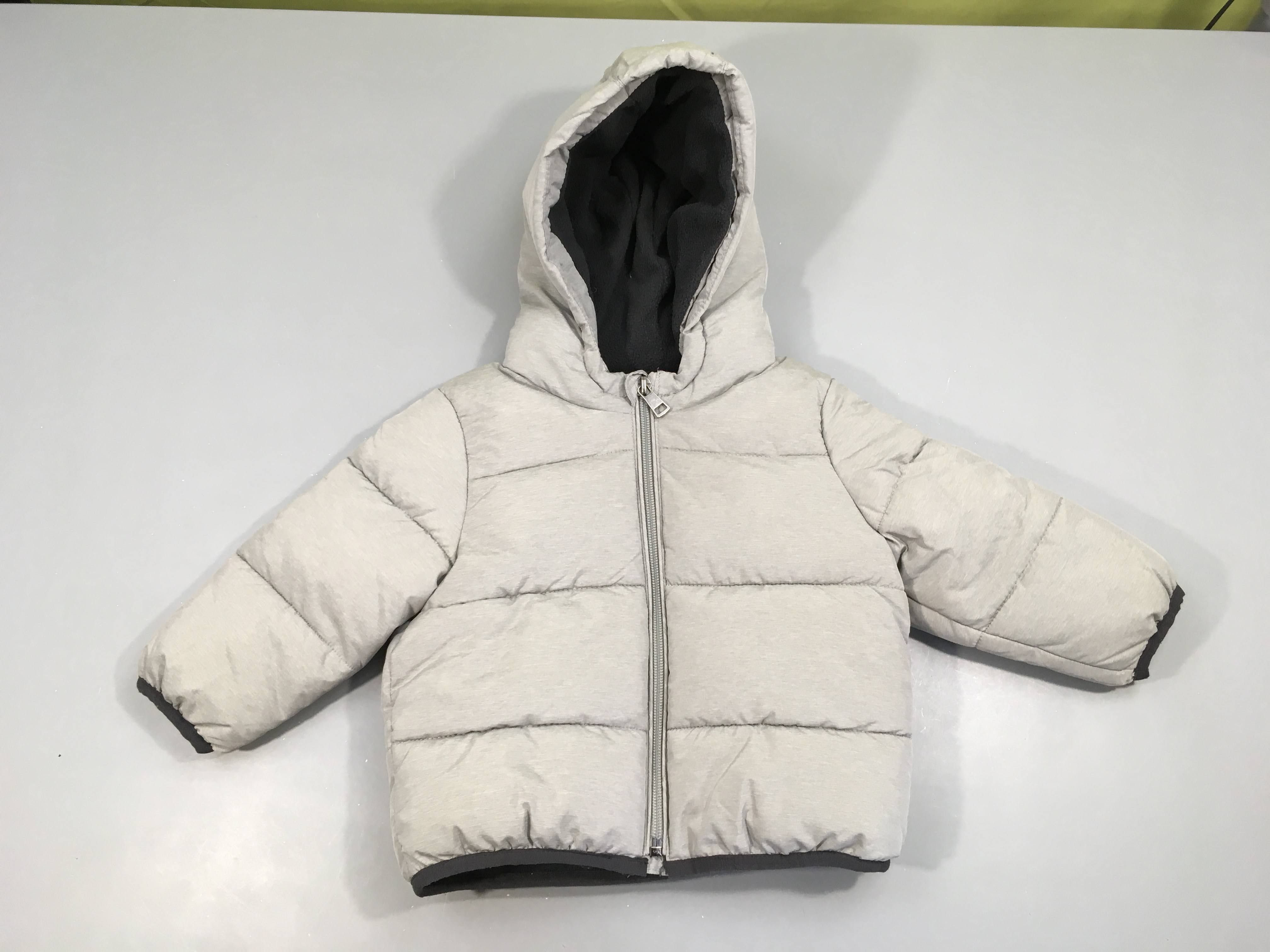 Doudoune zippée gris clair à capuche doublé polar