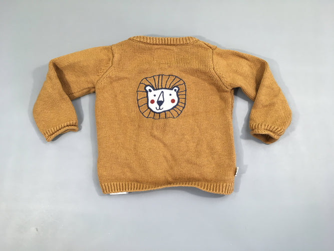 Gilet ocre lion, légèrement bouloché, moins cher chez Petit Kiwi