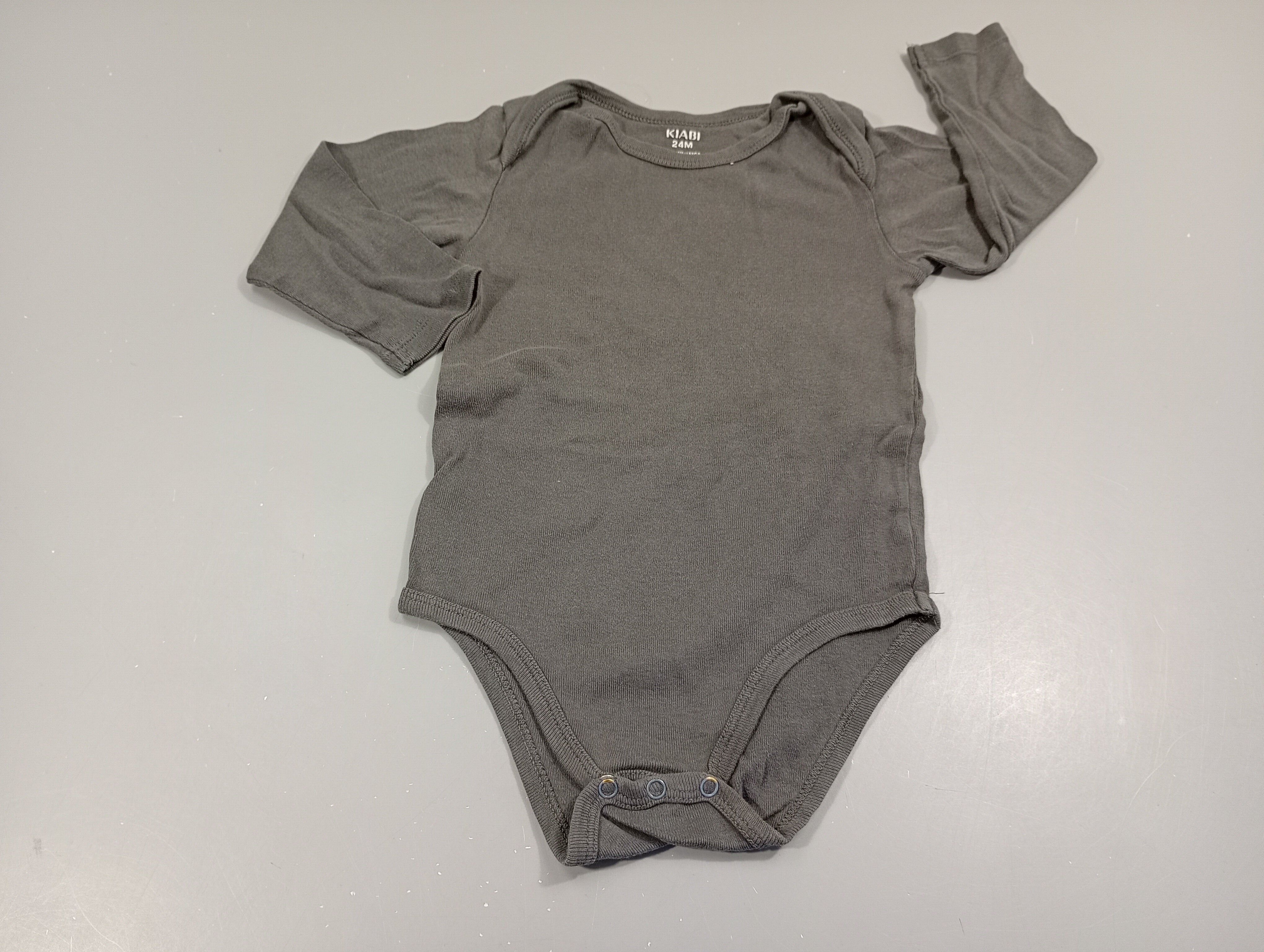 Body m.l gris, un peu bouloché