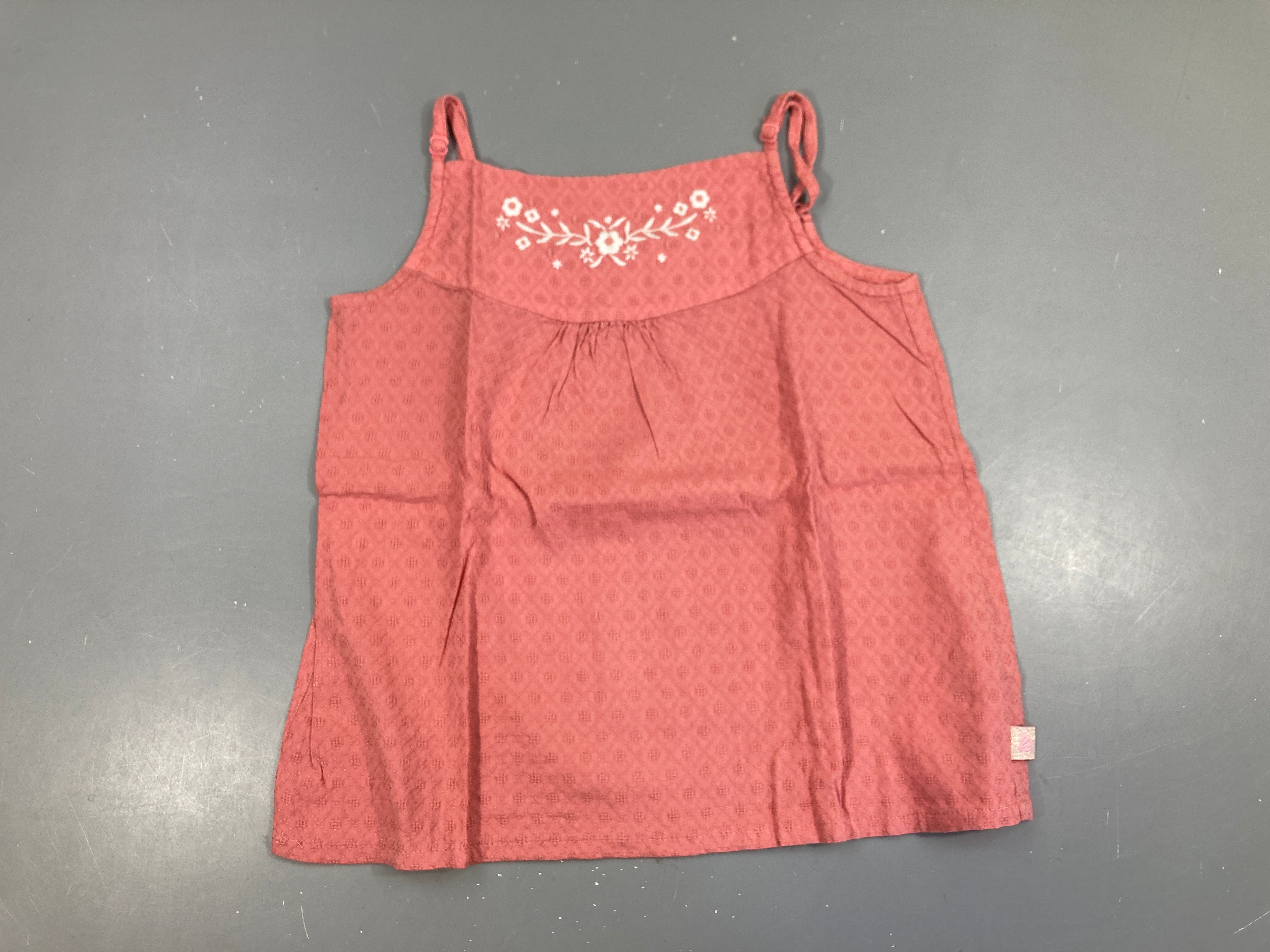 Blouse fines bretelles rose fleurs