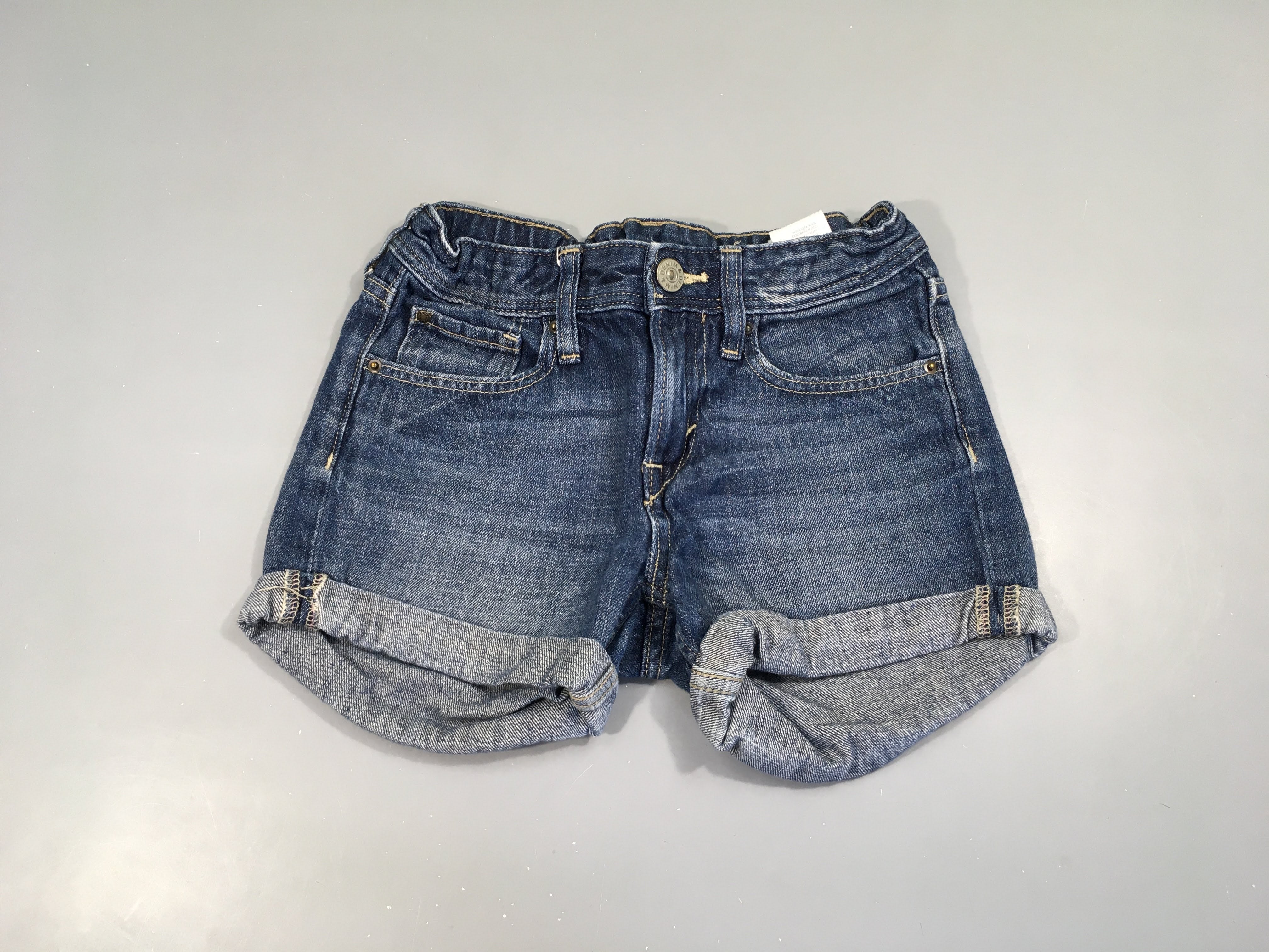 Short en jean à revers