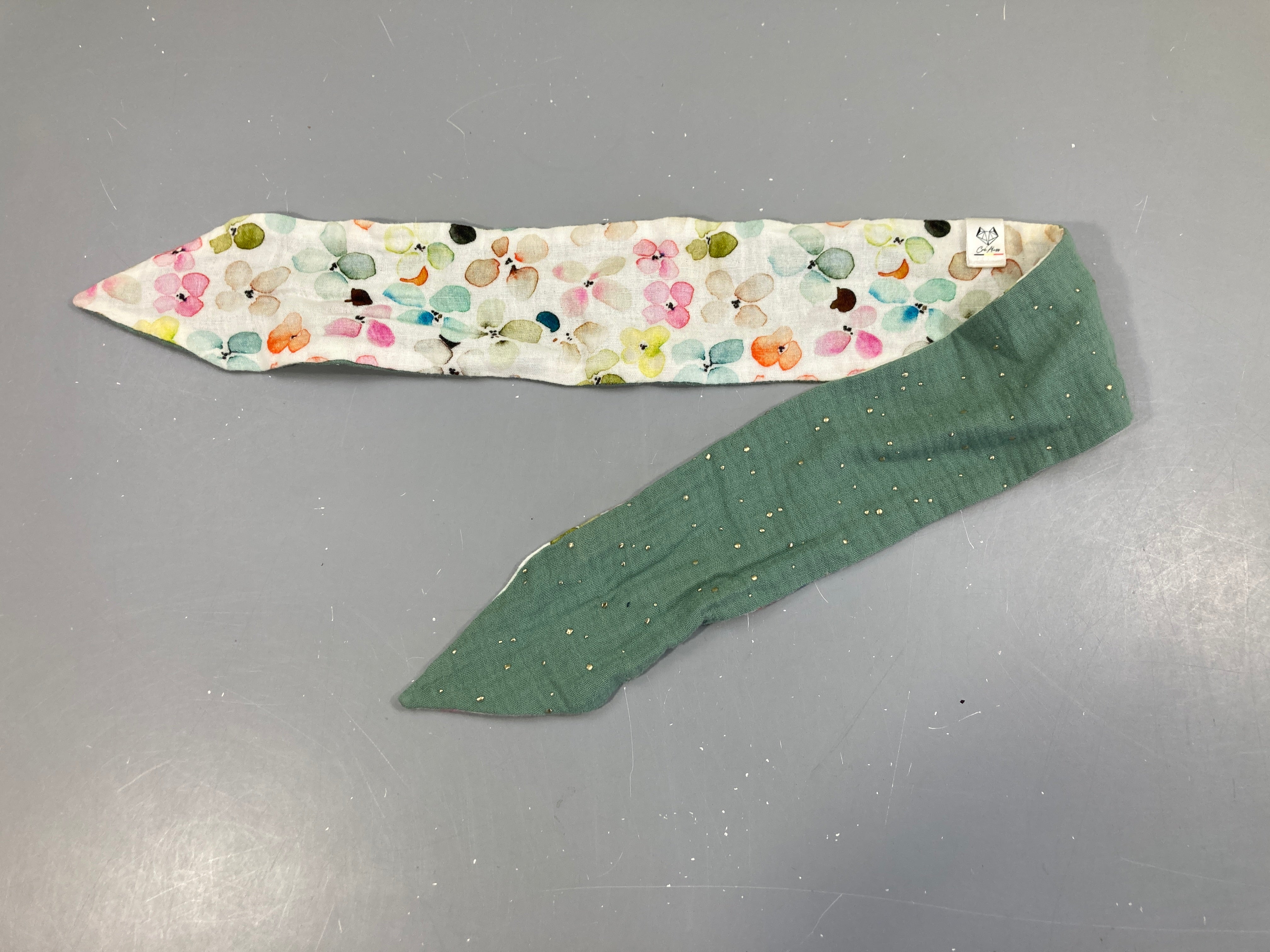 Bandeau kaki pois doré/blanc fleuri