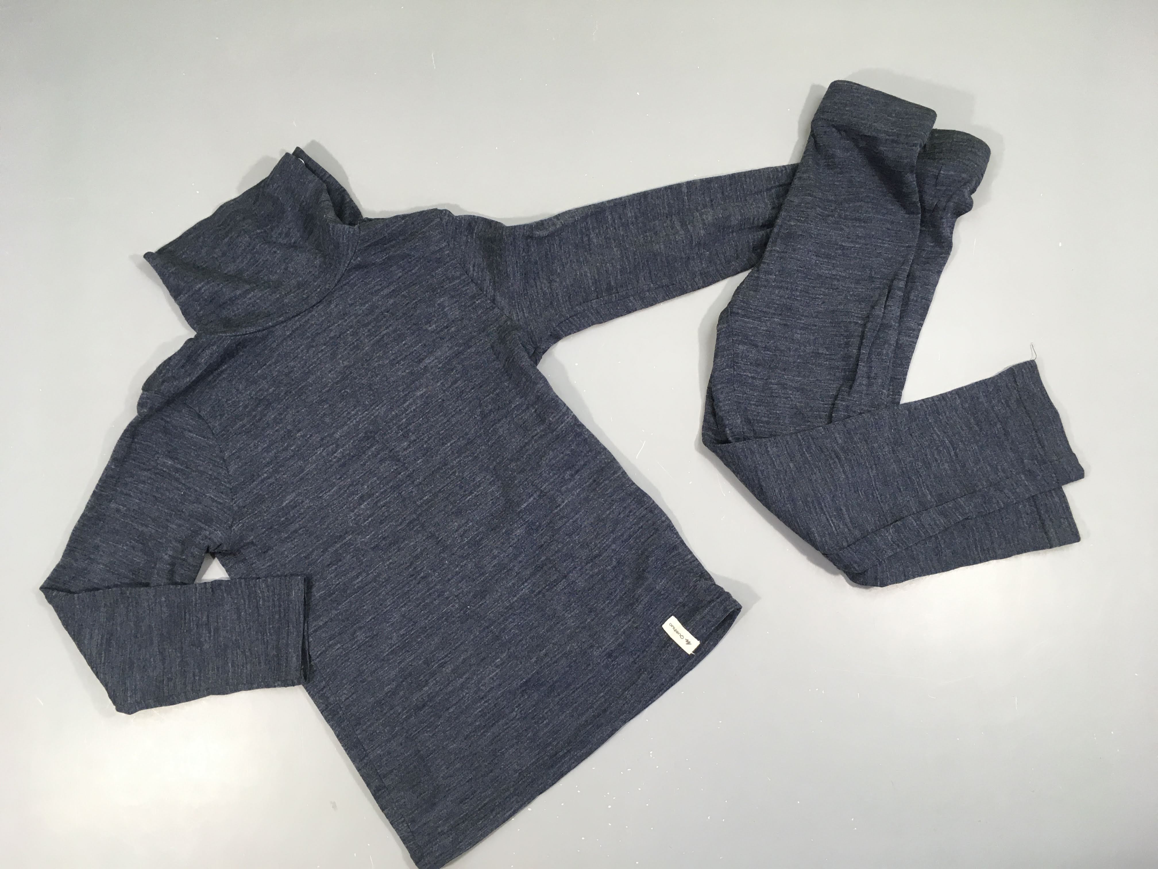 T-shirt m.l + Legging bleu flammé