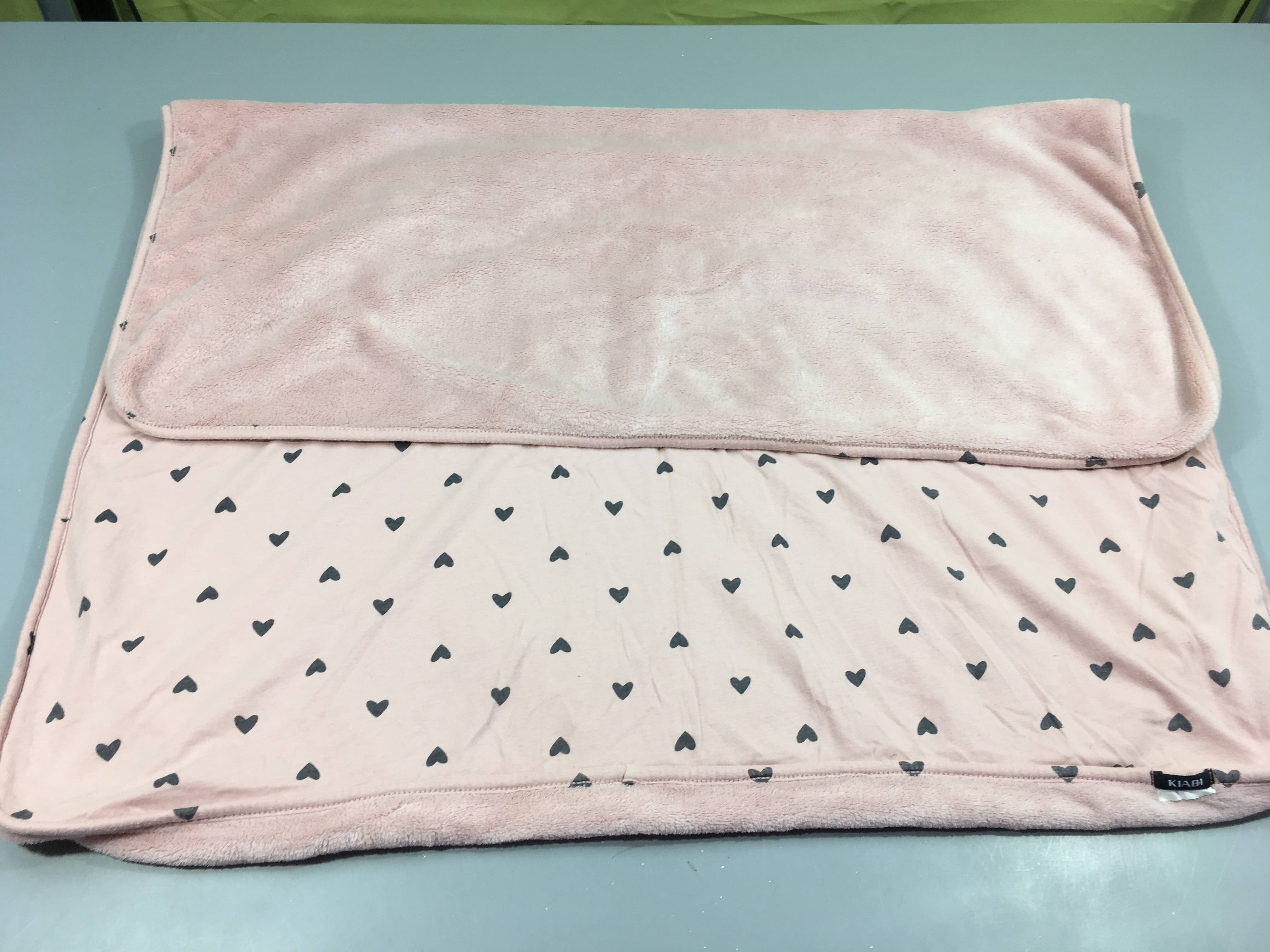 Couverture  jersey rose coeurs noirs/ velours rose