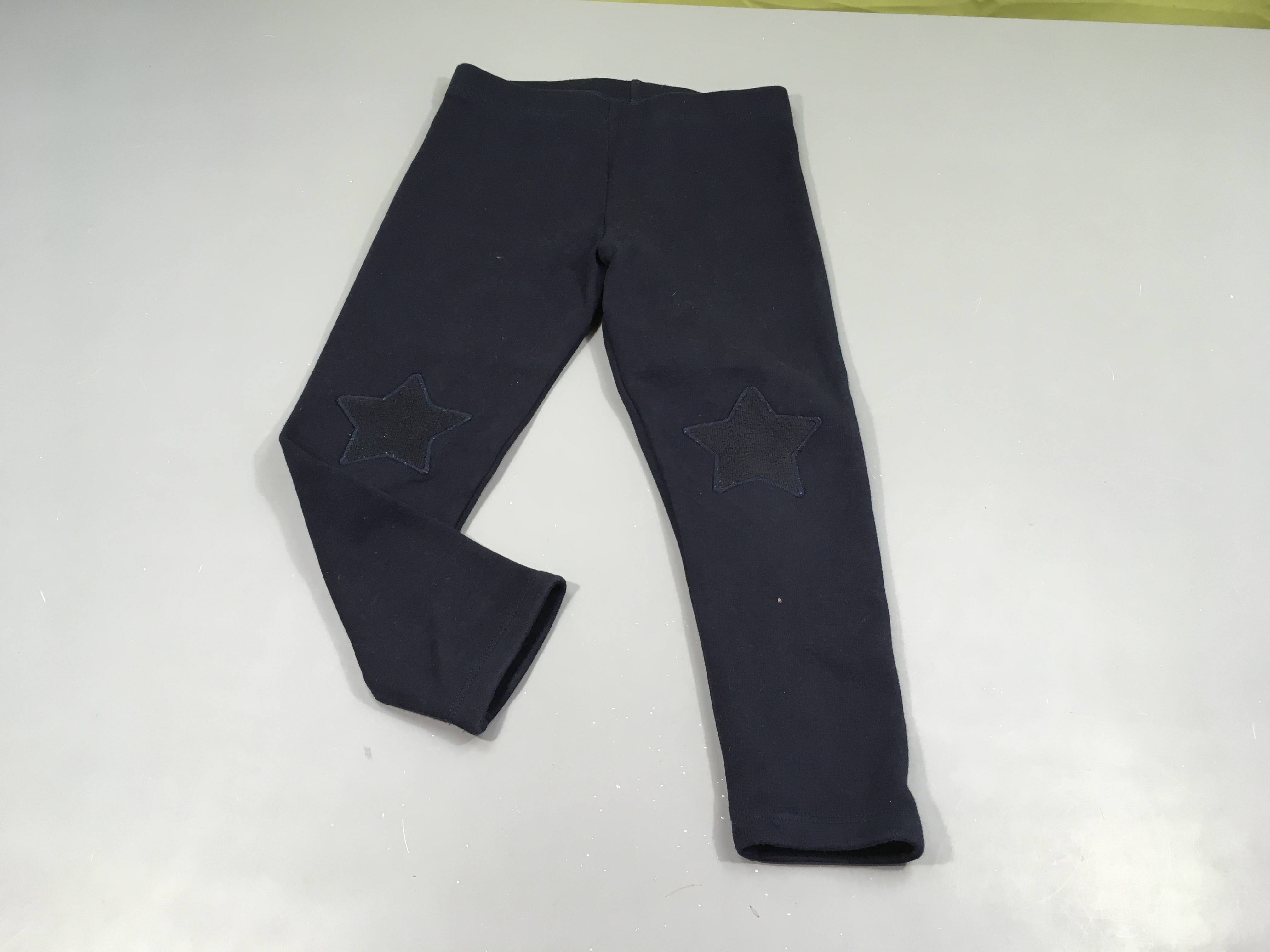 Pantalon molleton bleu marine, étoiles aux genoux