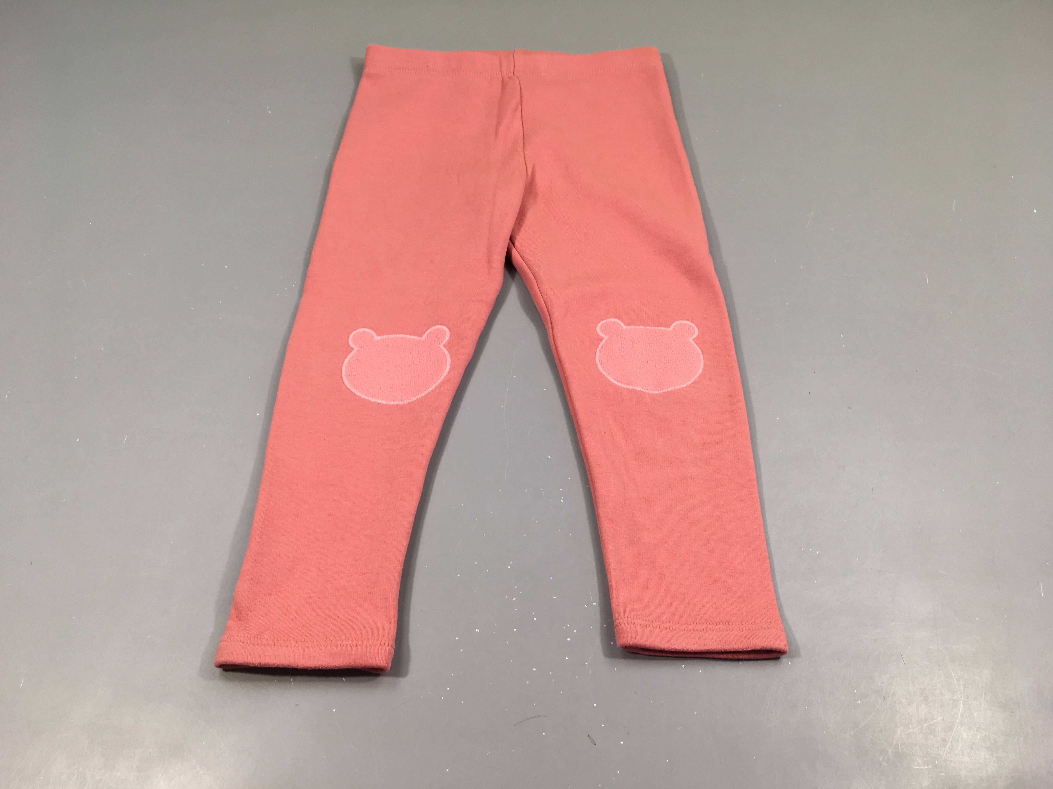 Pantalon molleton saumon flammé , têtes d'ourd aux genoux. Légèrement bouloché