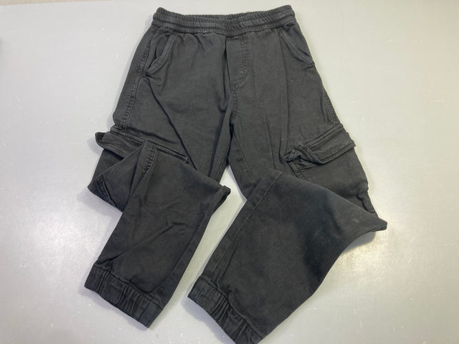 Pantalon étroit toile noire poches appliquées élastique dans le bas, moins cher chez Petit Kiwi