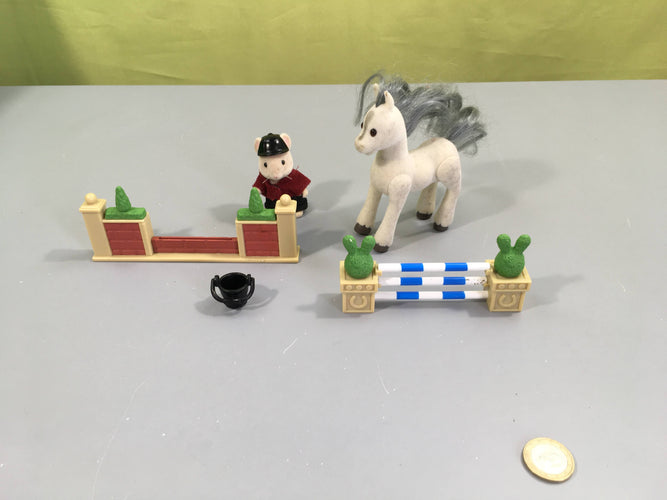 Sylvanian Games Show Jumping Set, manque quelques accessoires, moins cher chez Petit Kiwi