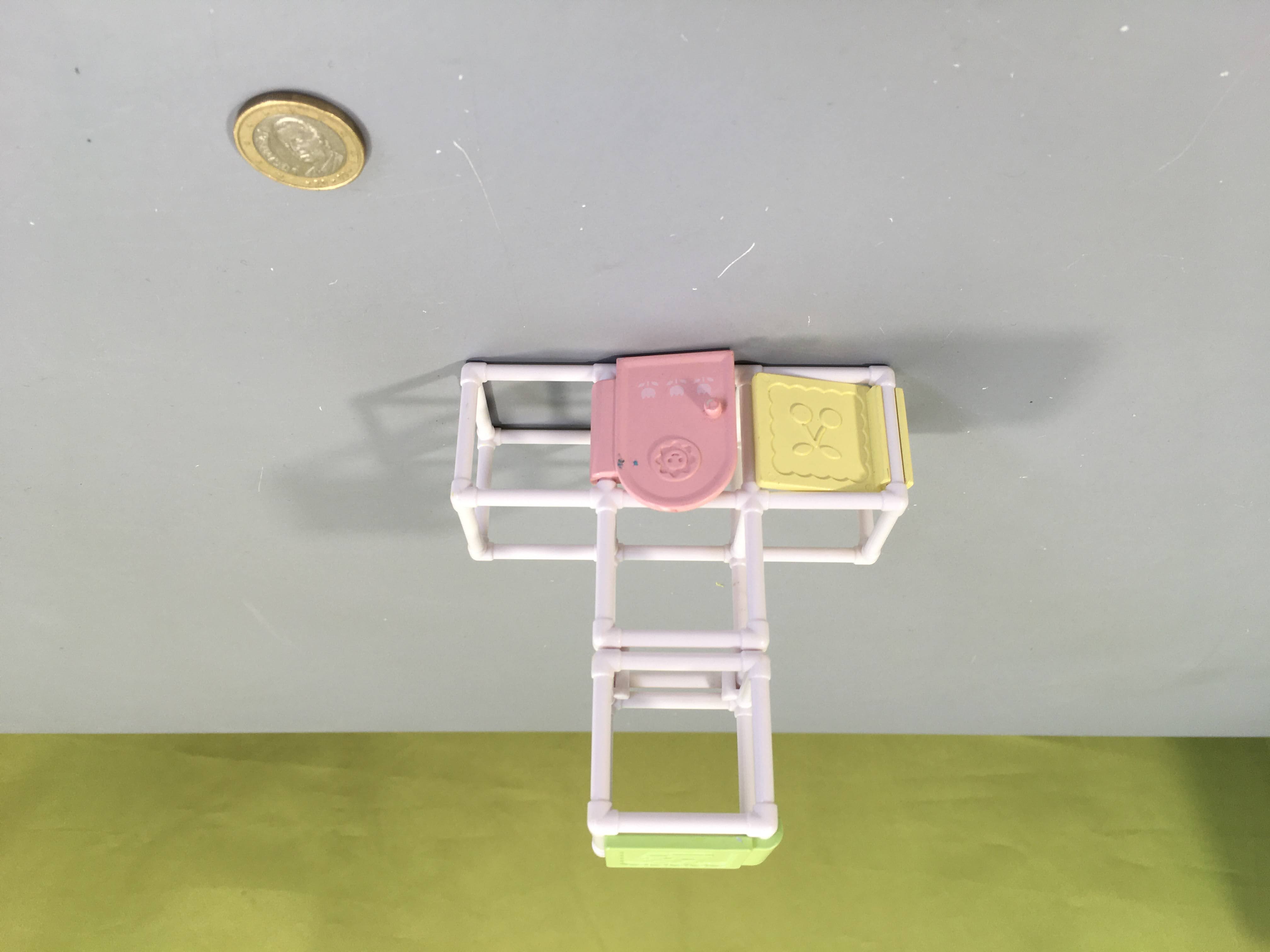 Sylvanian Families-5025-Gymnase pour Bébé, manque le toboggan