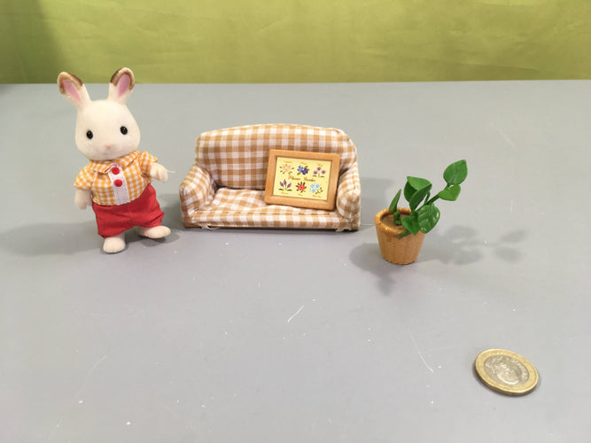 Sylvanian Families Salon - SYLVANIAN FAMILIES - 5013 Papa Lapin Chocolat et accessoires, moins cher chez Petit Kiwi