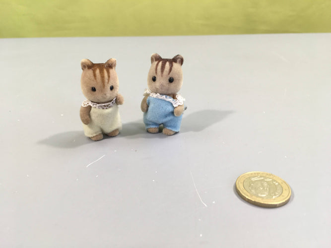 Sylvanian Families, lot de 2 bébés écureuils, moins cher chez Petit Kiwi
