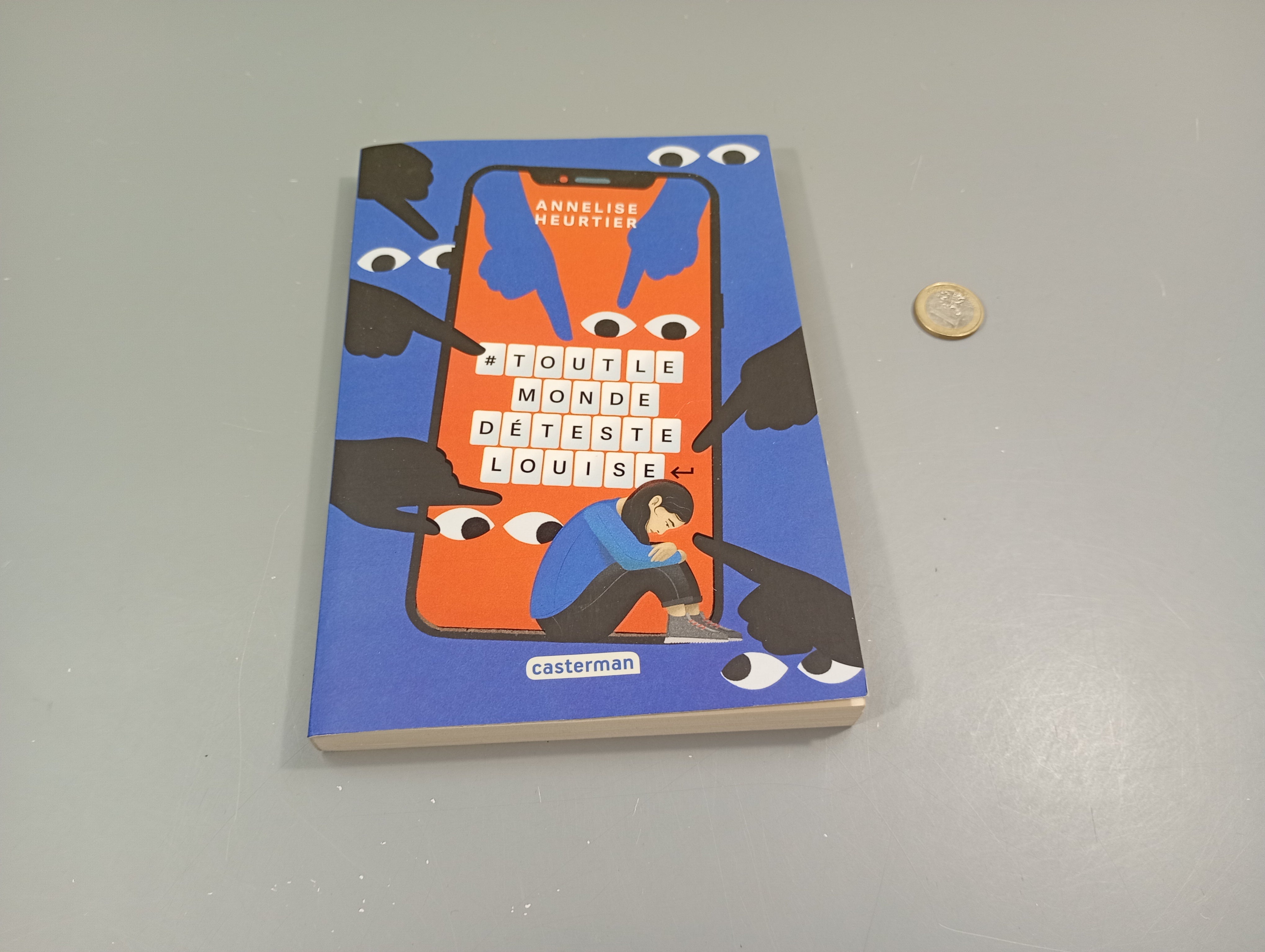 #Tout le monde déteste Louise.