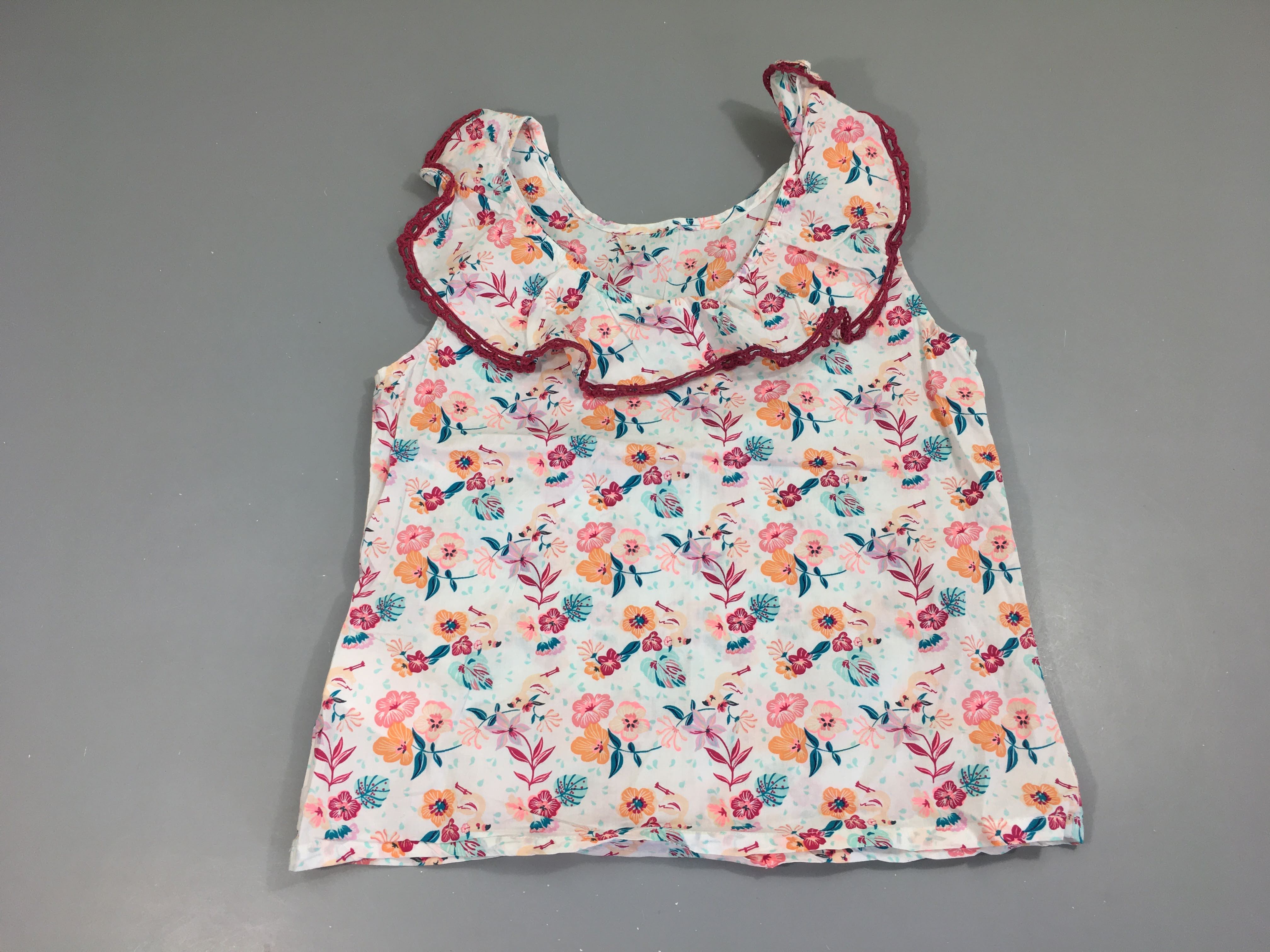 Blouse s.m blanche fleurie