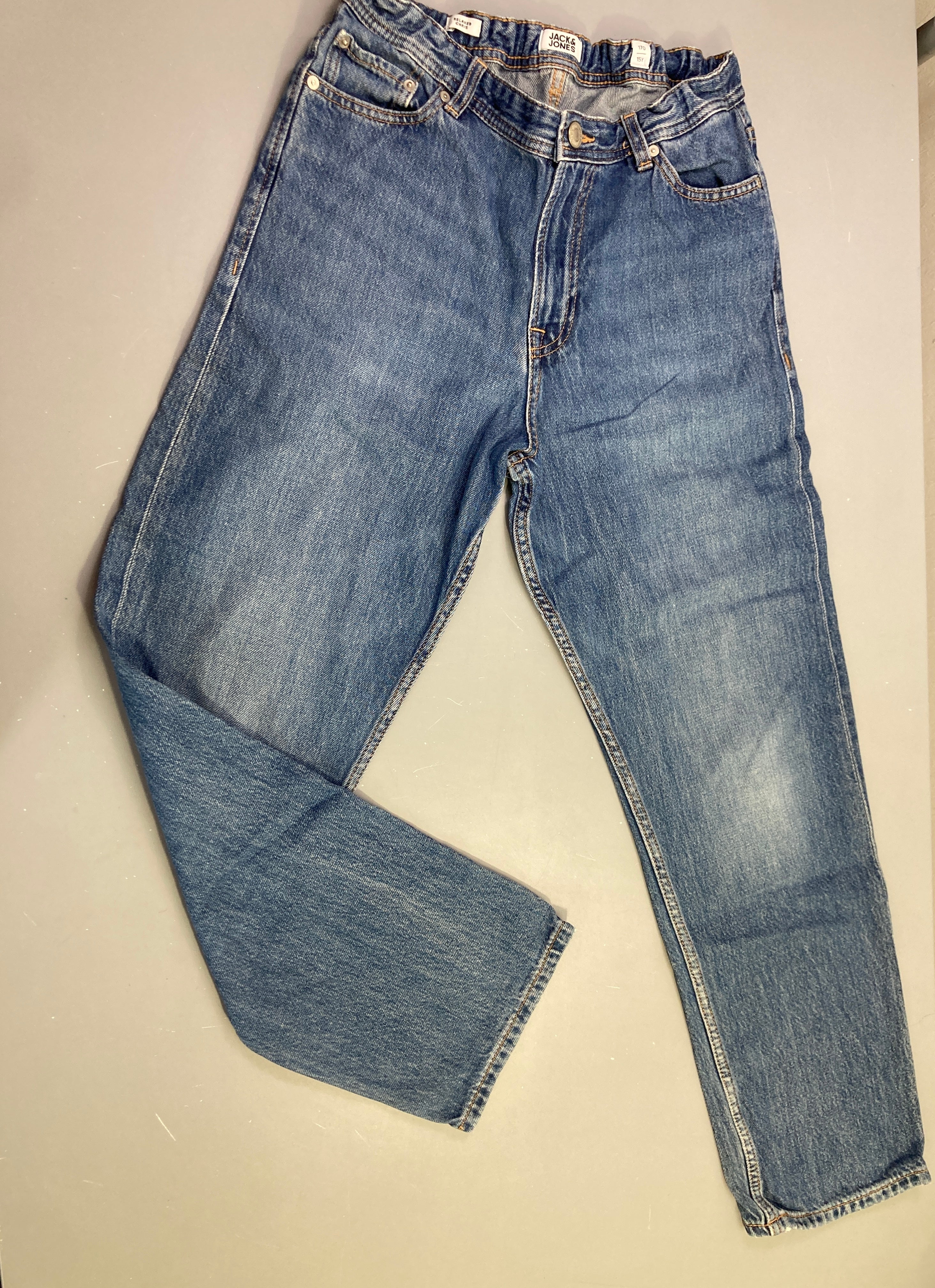 Pantalon jean bleu droit relaxed