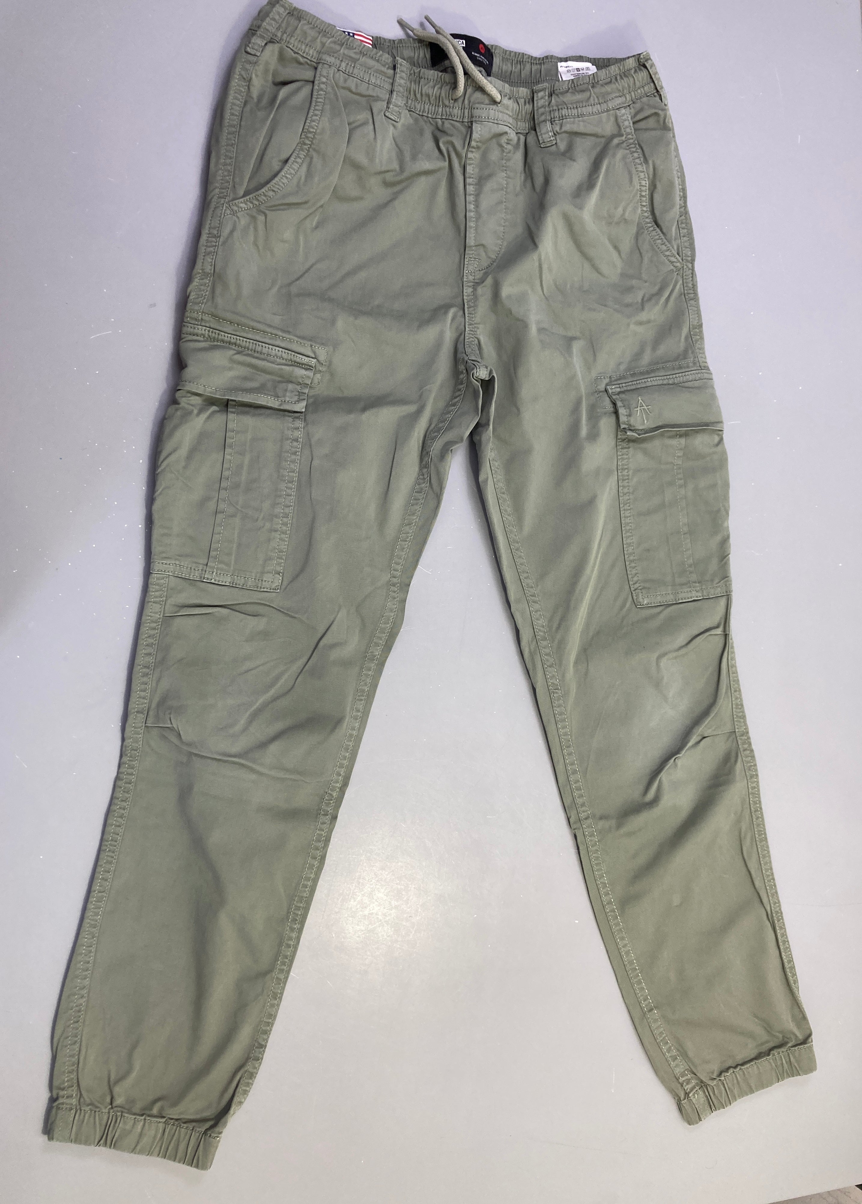 Pantalon cargo kaki multipoches taille et chevilles élastiques
