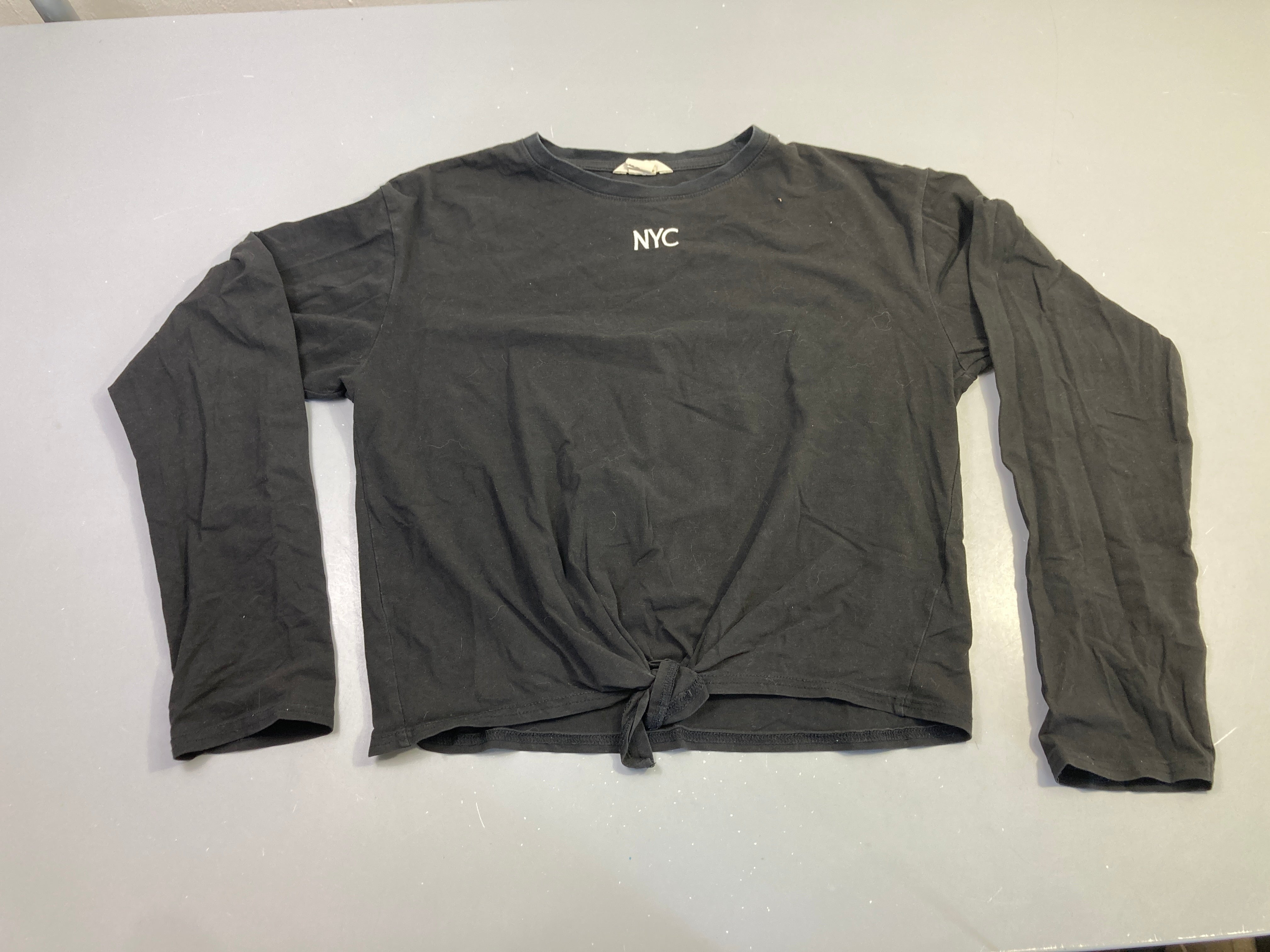 T-shirt m.l noir court noué NYC