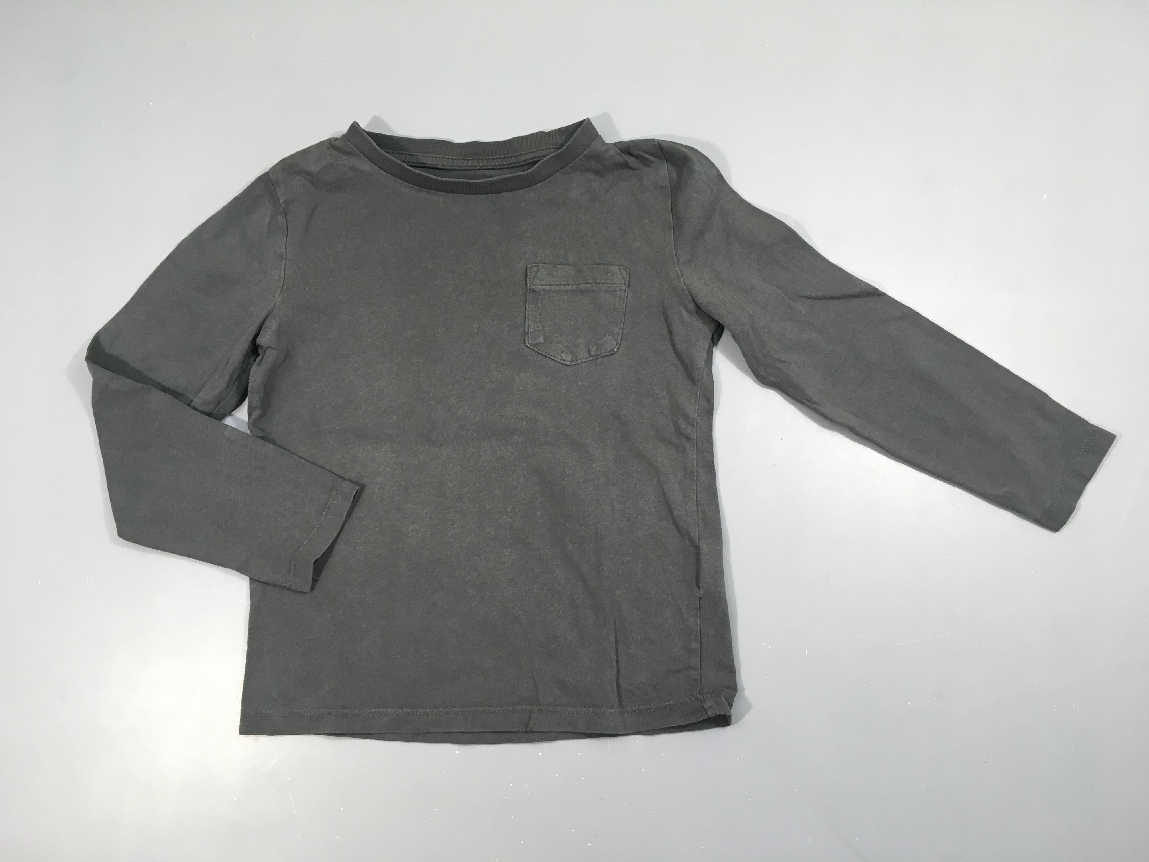 T-shirt m.l gris foncé poche