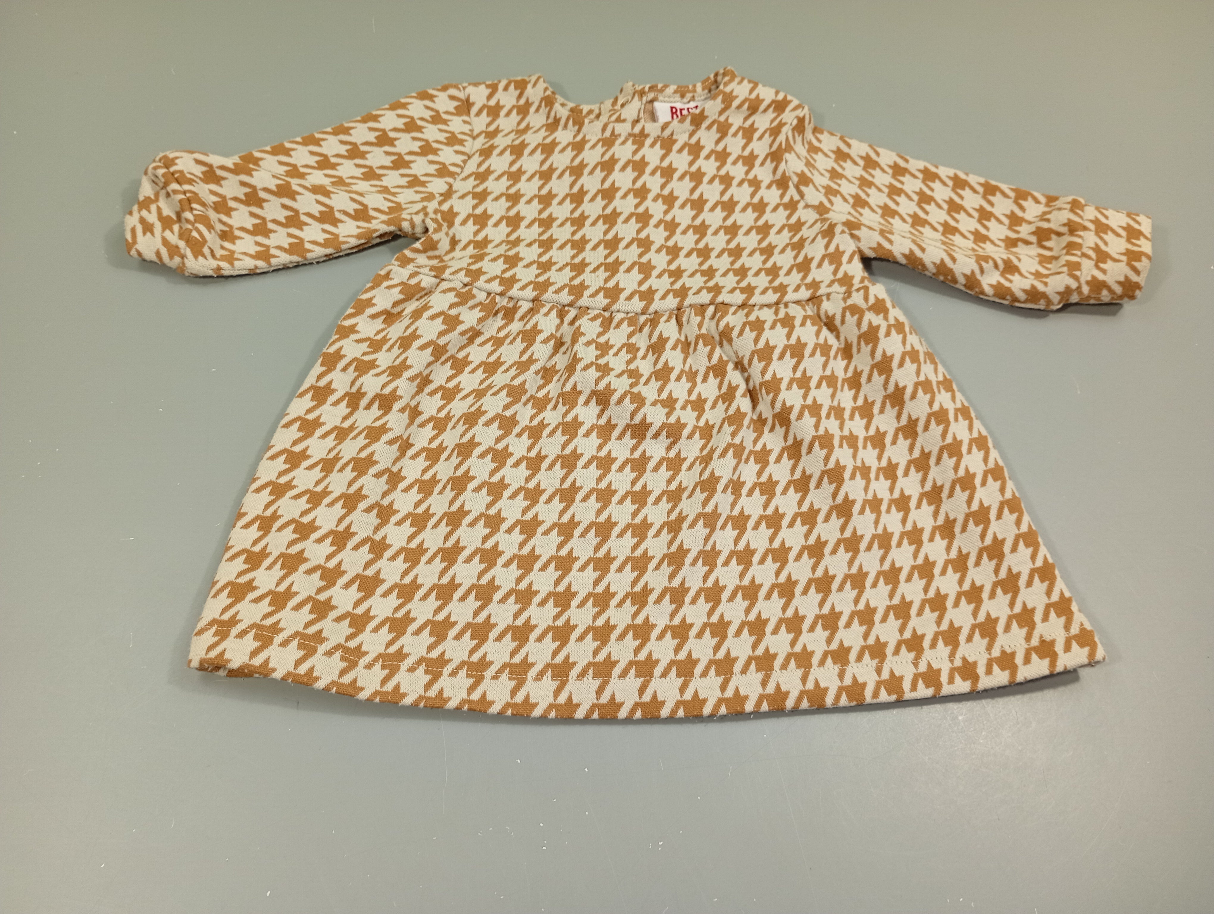 Robe m.l écrue  pied de poule jaune moutarde