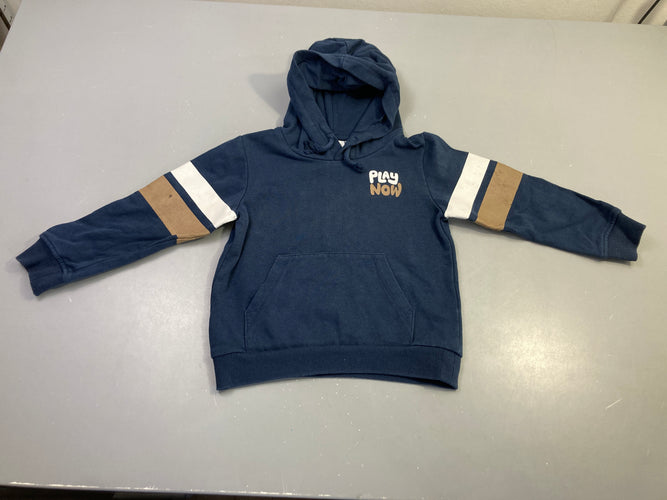 Sweat capuche bleu marine play now, moins cher chez Petit Kiwi